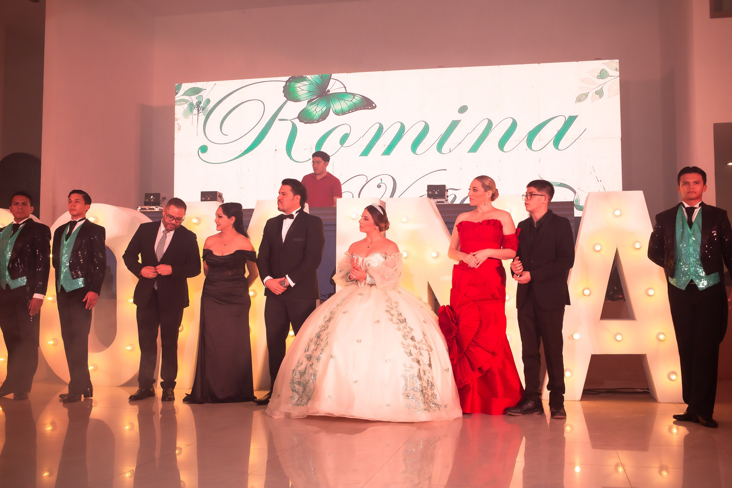 XV AÑOS ROMINA