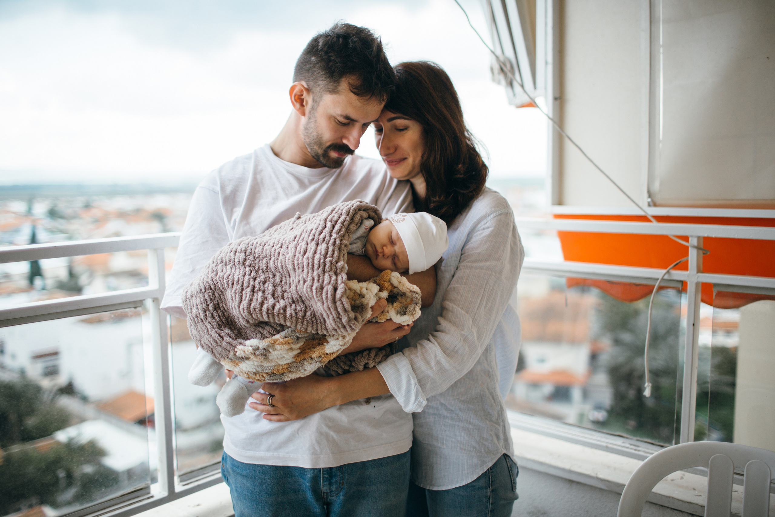 Sweet home / Ayala 3 month. Family photographer in Israel