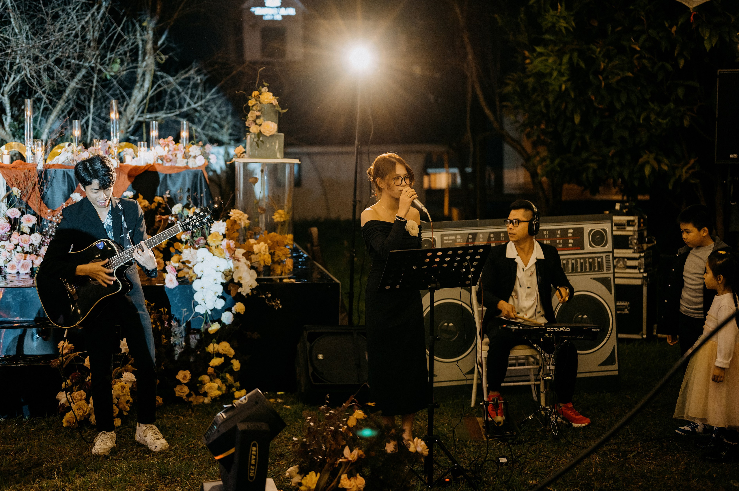 JESSE & MIMI / Destination wedding. Nhiếp ảnh gia đám cưới hàng đầu tại Thành Phố Hồ Chí Minh