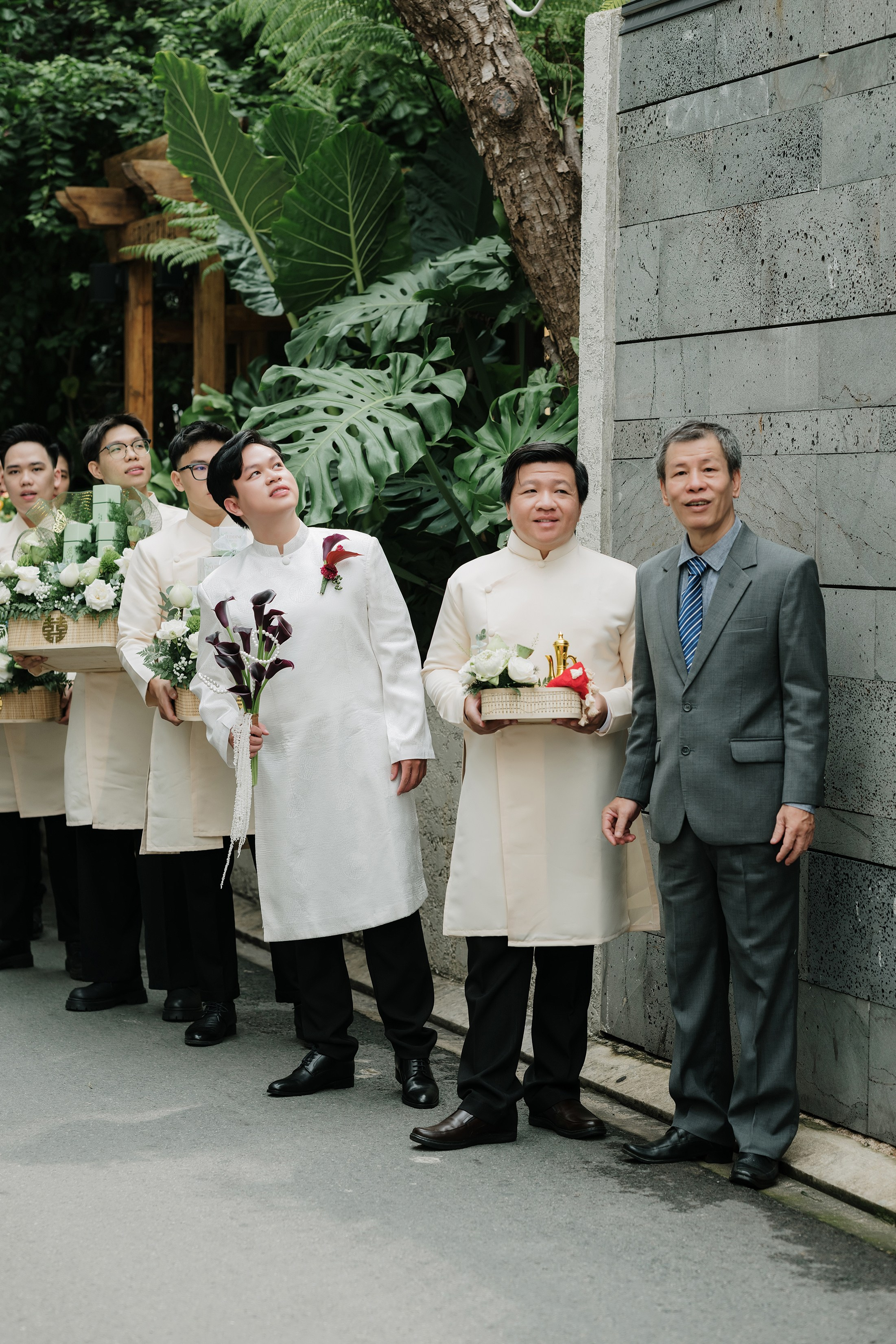 Engagement | NHI + LUAN & LINH + QUY. Saigon Wedding Present | Art Beyond Moments