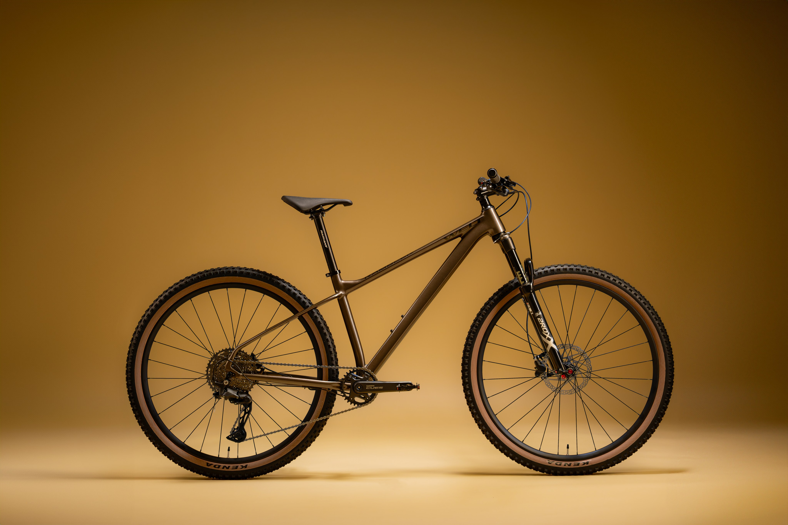 Студийная предметная съемка. Фотографы Дарья и Дмитрий Арсентьевы