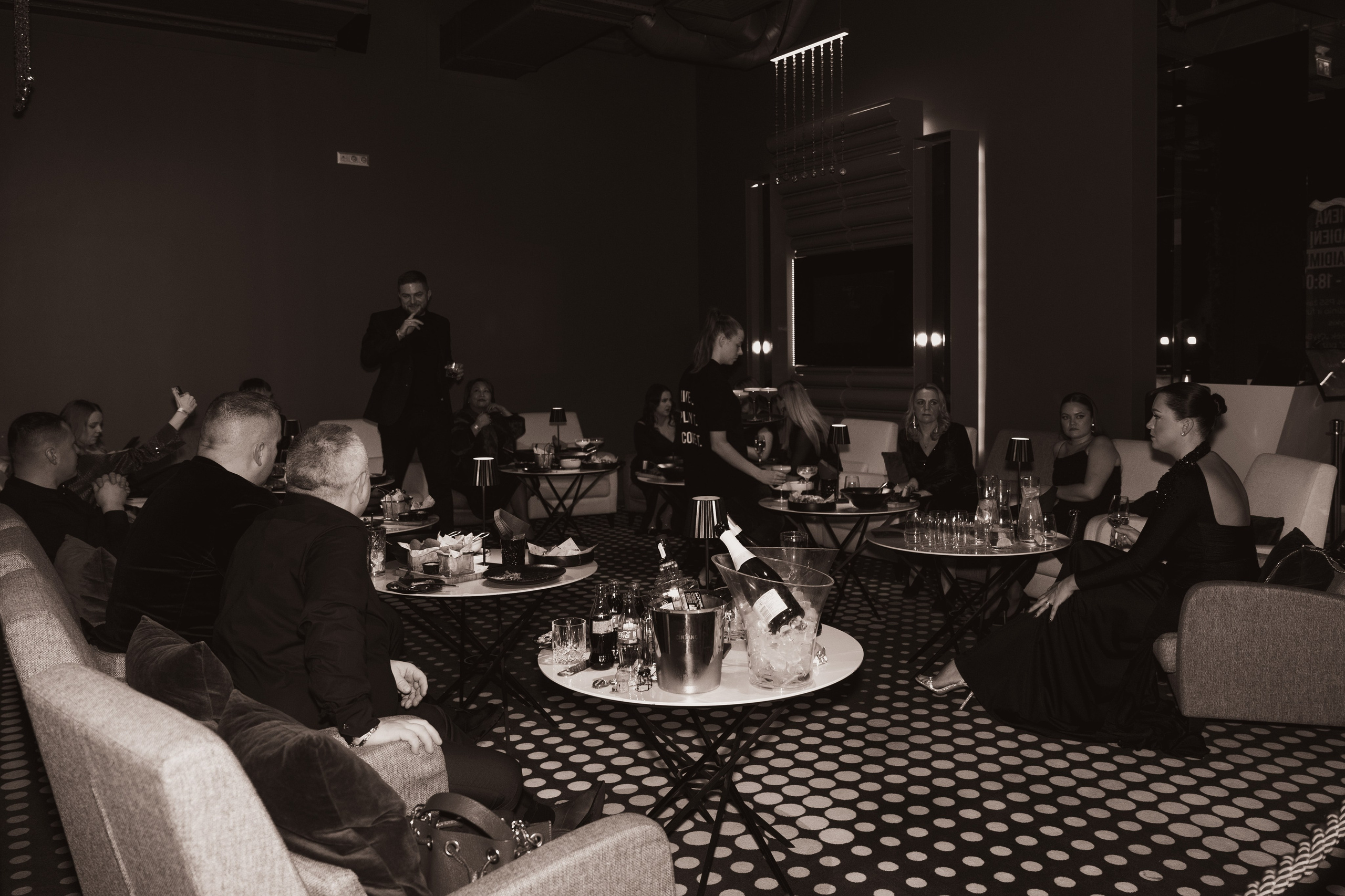 Įmonių renginių fotografavimas. Aliaksandra Norvilas fotografas Vilnius