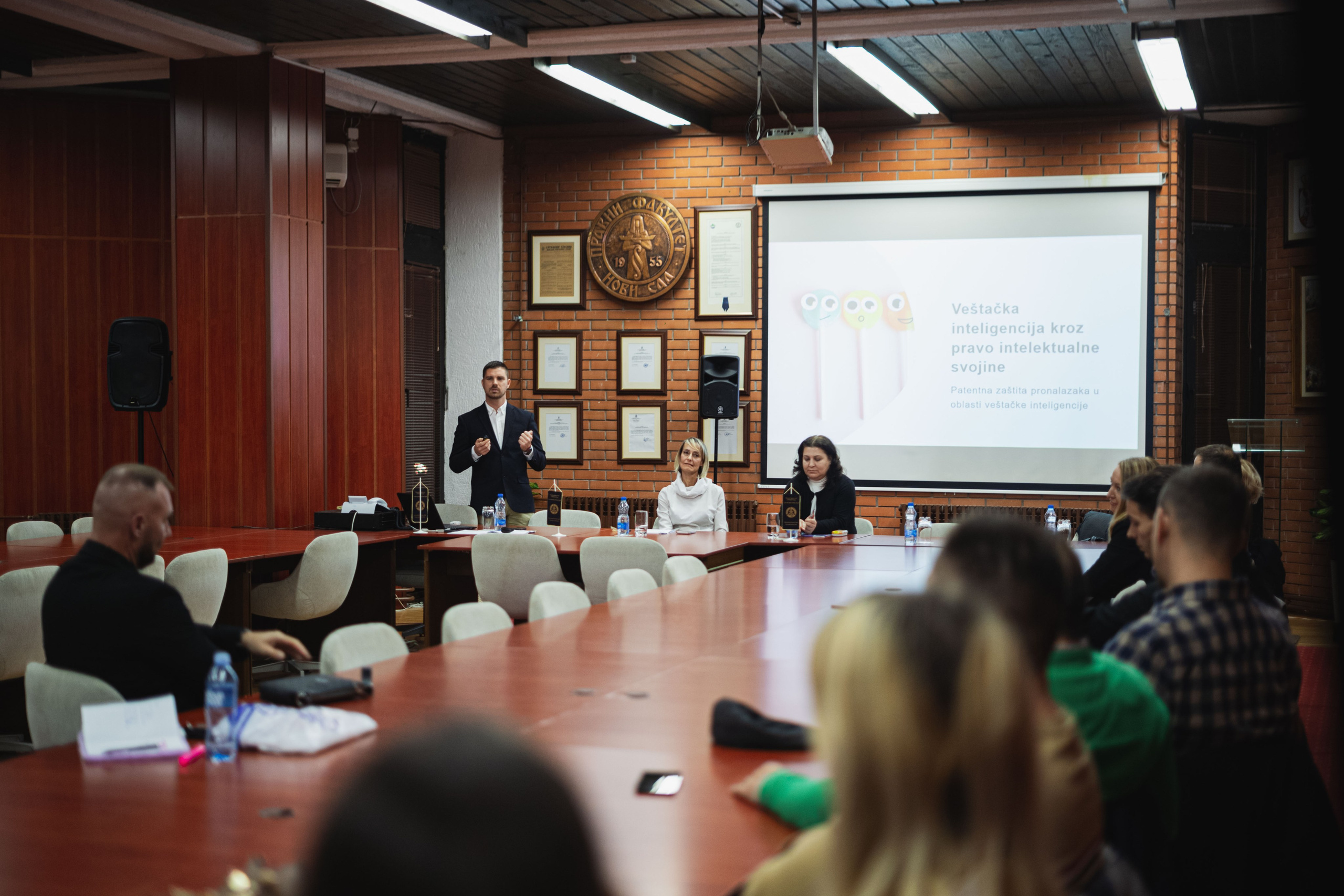 VIP nedelja na pravnom fakultetu Ai predavanje. Žukov Studio