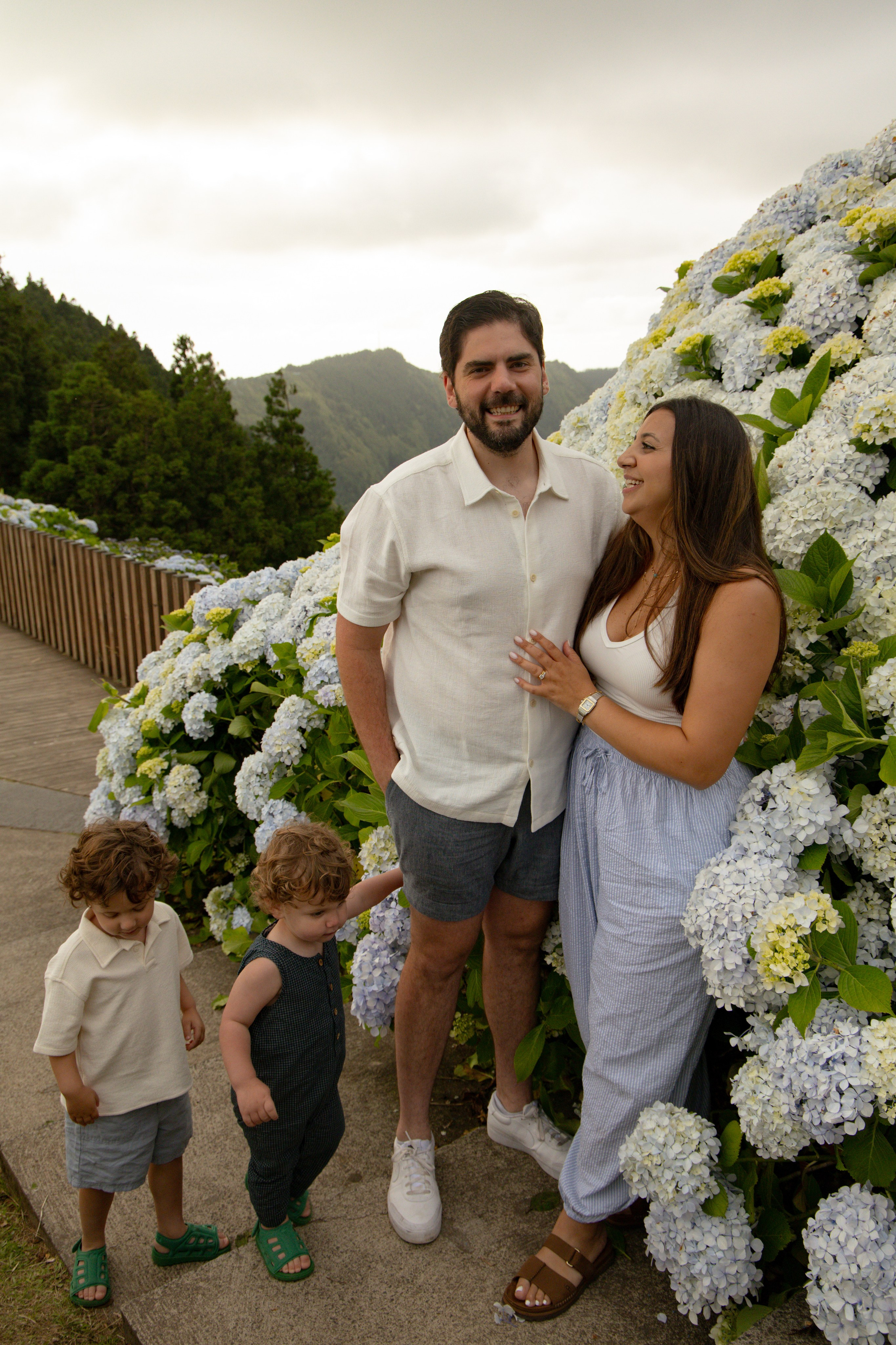 Jessica, Brian, Theo & Charlie. IRINA KALMYKOVA | PHOTOGRAPHER AZORES