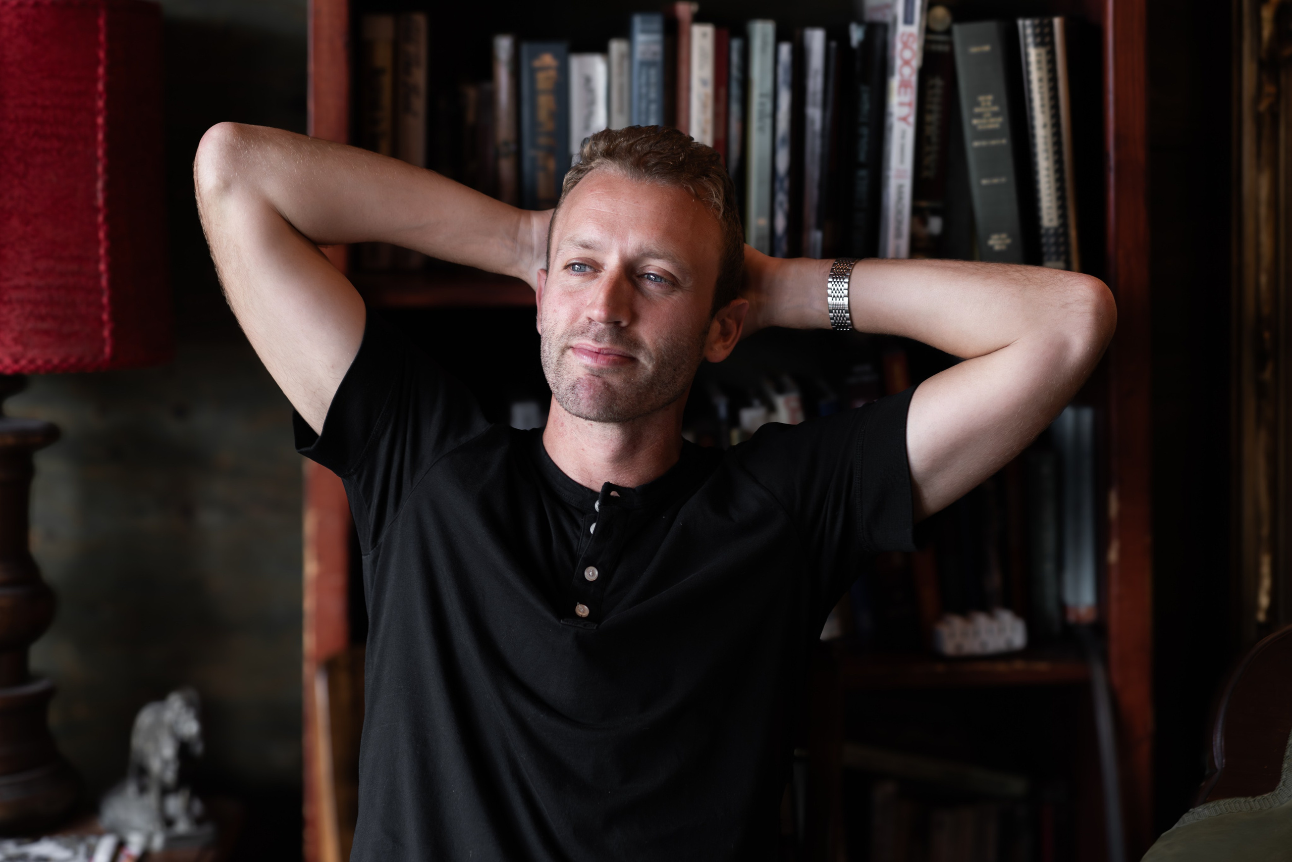 Portrait & Lifestyle Photographer