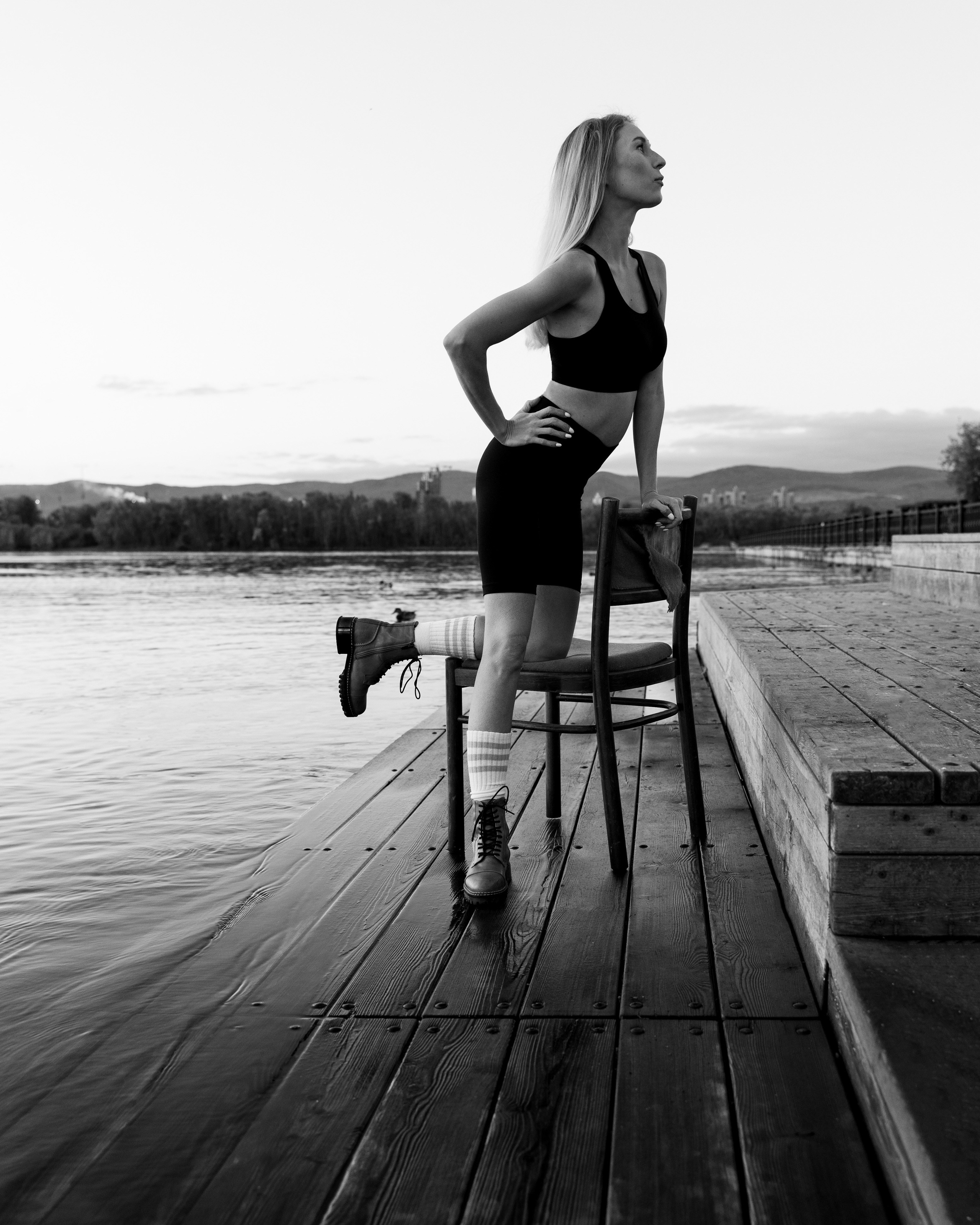 Рассвет. Стул. Фотограф в Барселоне Жанна Захарченко