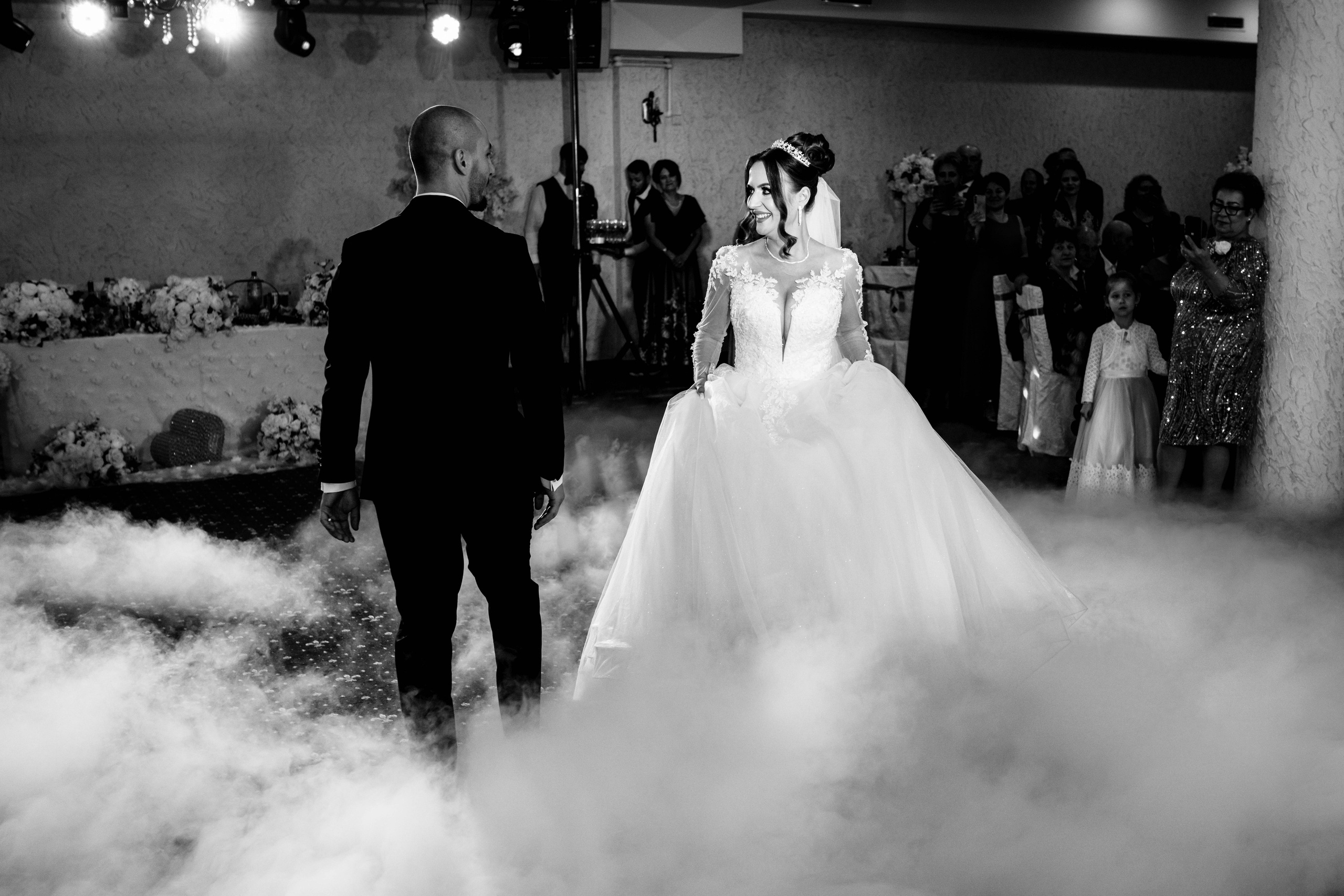 Ionela & Alex. Acasă