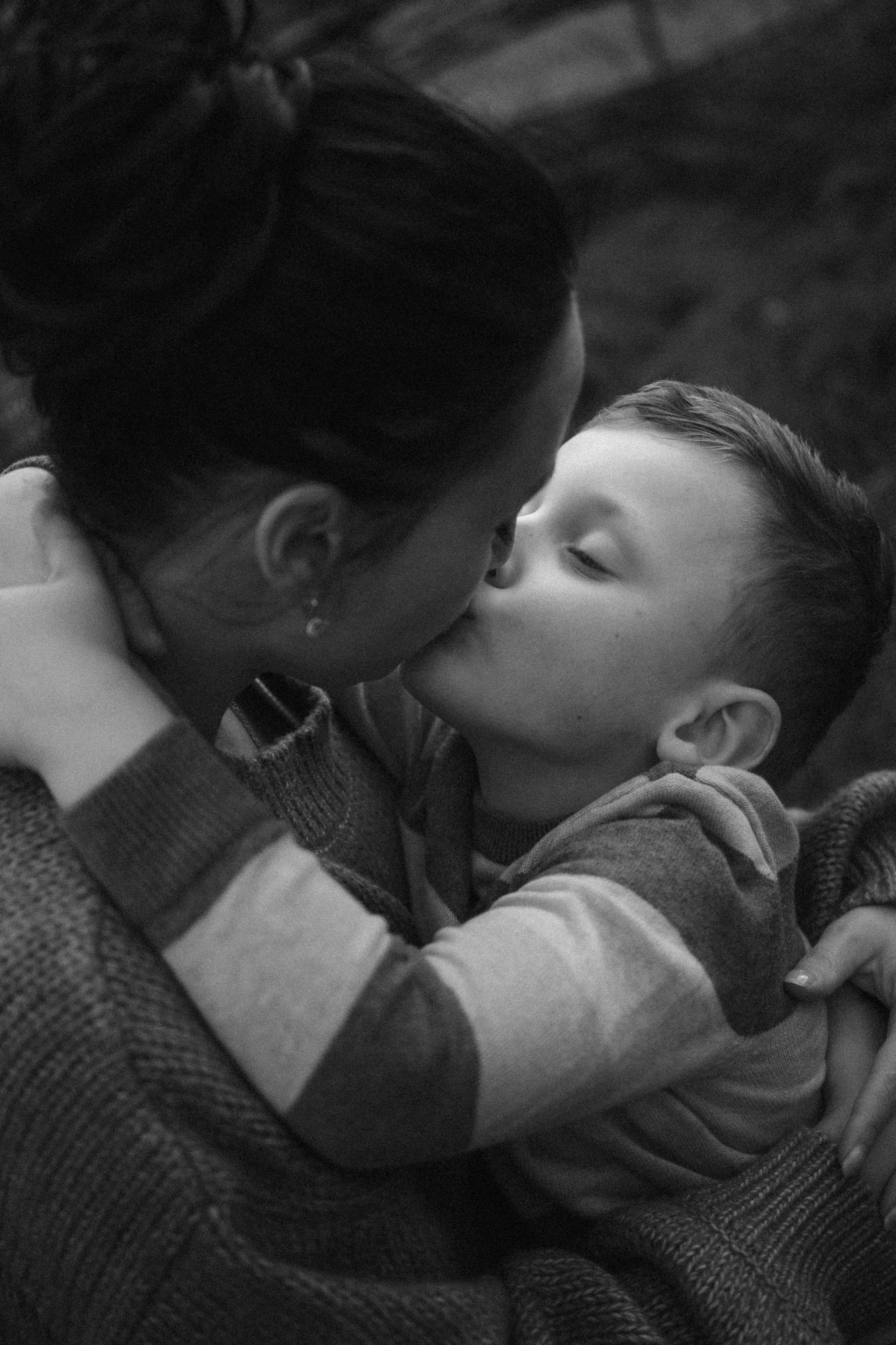 Mother and son’s story. Photographer in Gothenburg Aleksandra Stroganova