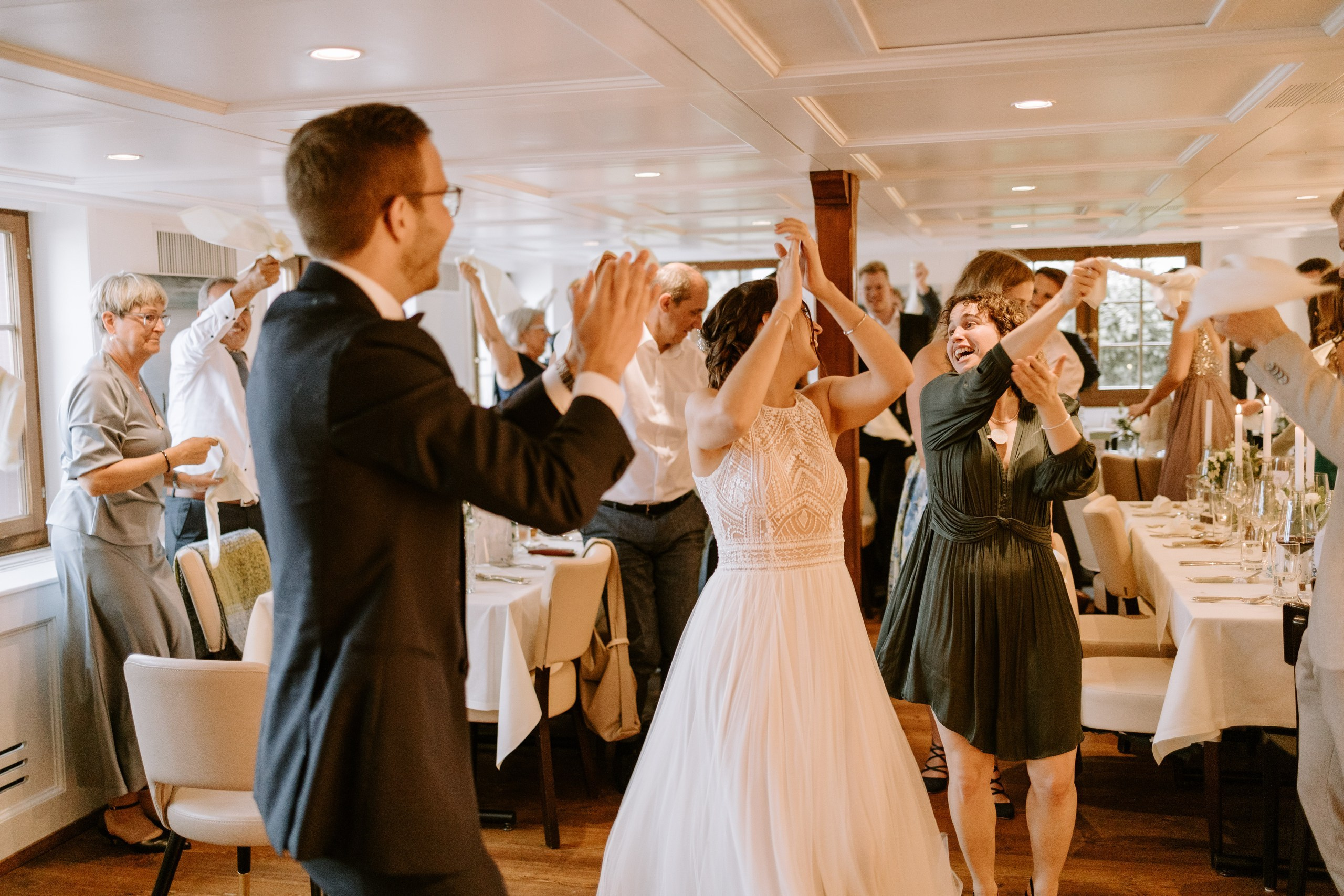 Ganztagesreportage Hochzeit Kesswil am Bodensee, Seegasthof Schiff. Hochzeitsfotografie Schweiz