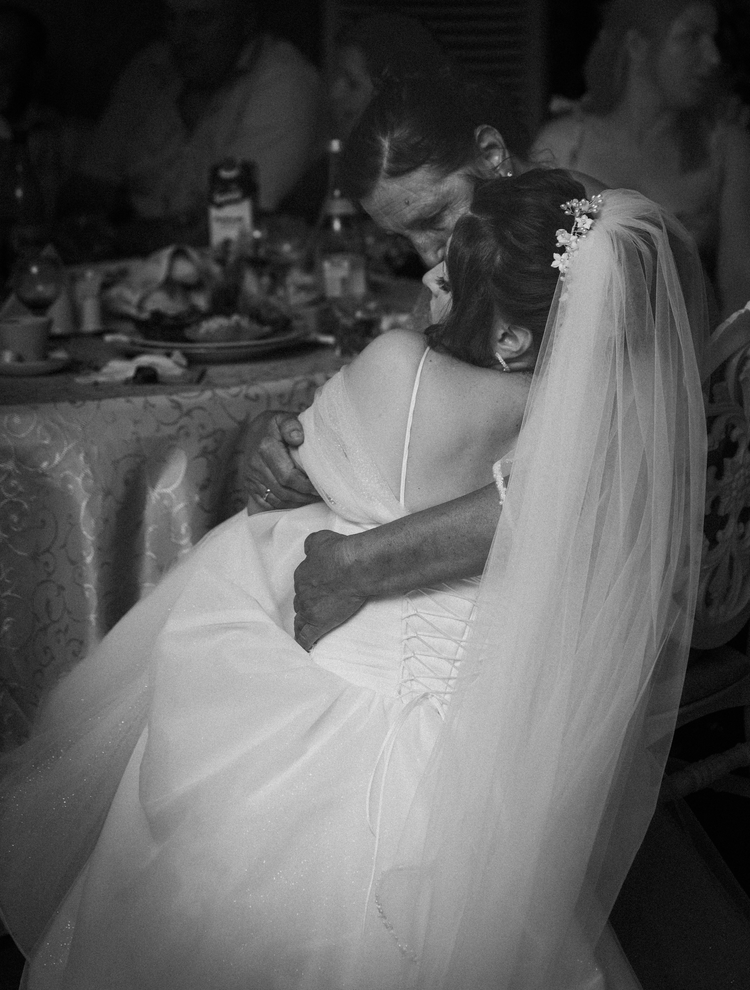 ALEX & RODICA. Fotograf de evenimente si portret!