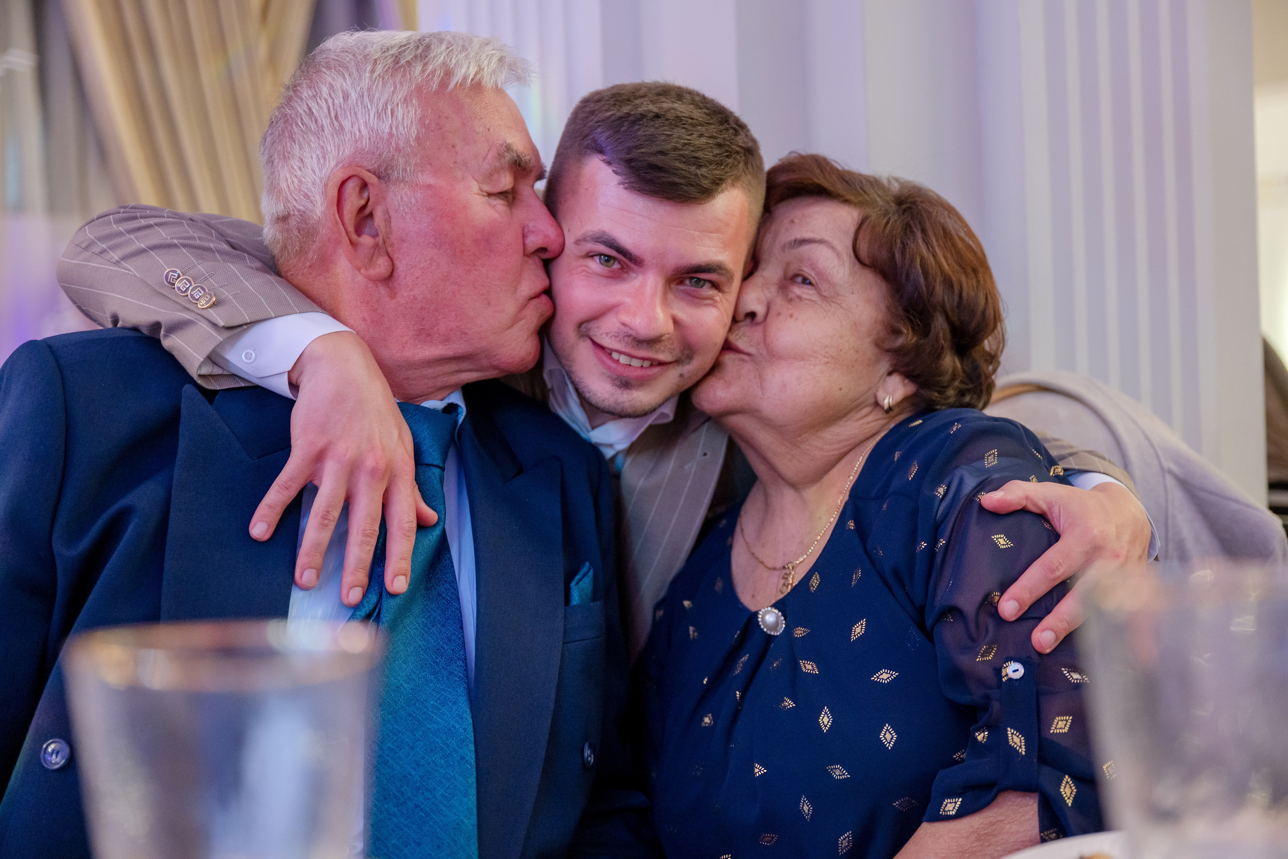 BOTEZ DARIUS. Fotograf de evenimente si portret!
