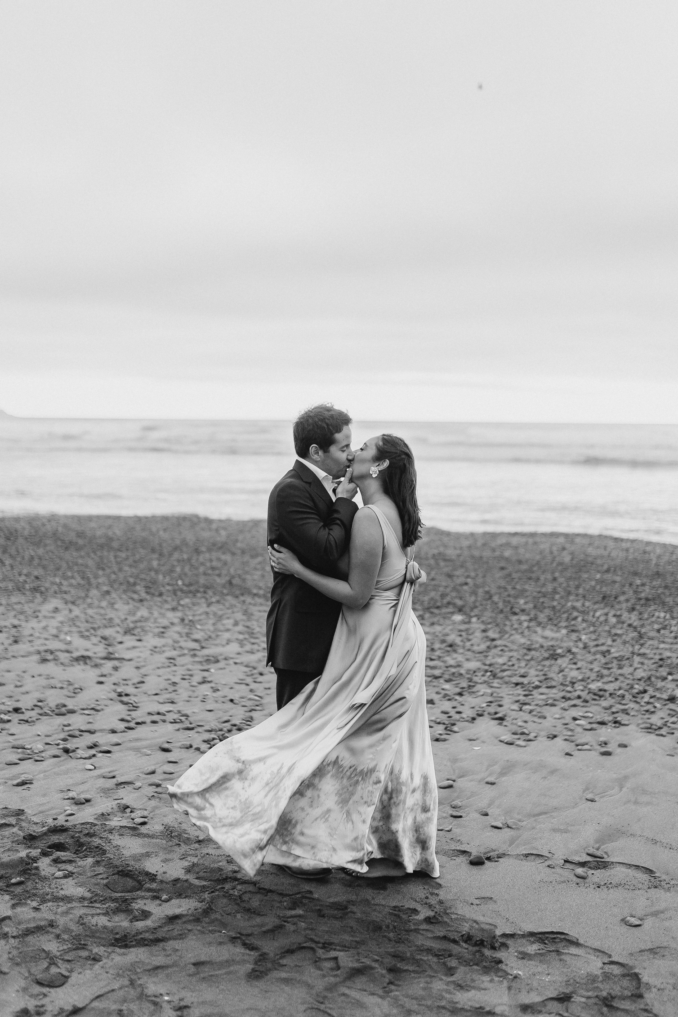 Civil de Claudia y Enrique, Viña del Mar. Fotógrafa familiar Santiago y Chile Anna Almazova