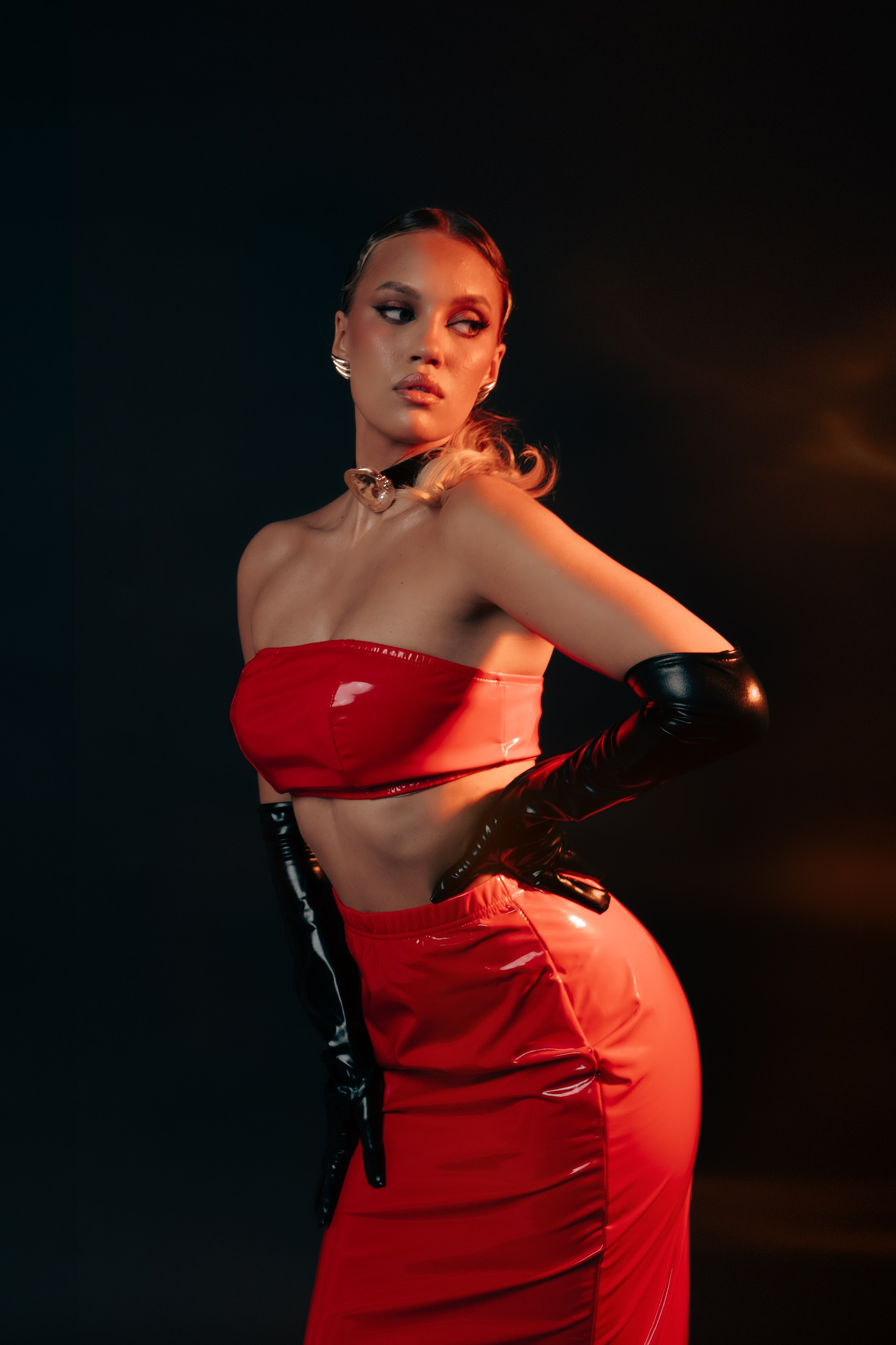 Studio fashion shoot,  Abu Dhabu photo, Fashion photo. Fashion photographer Abu Dhabi