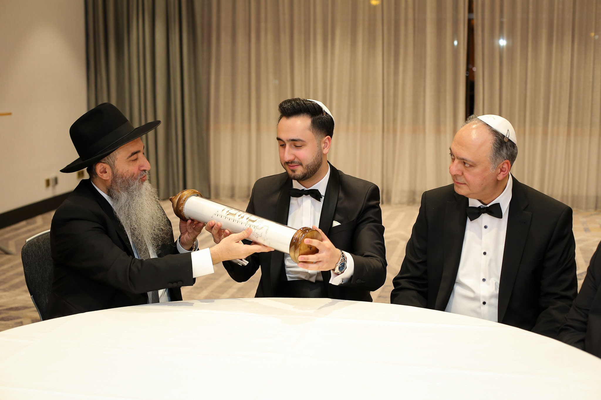 Karolin & Ariel. Wedding and events photographers Studio Shalom