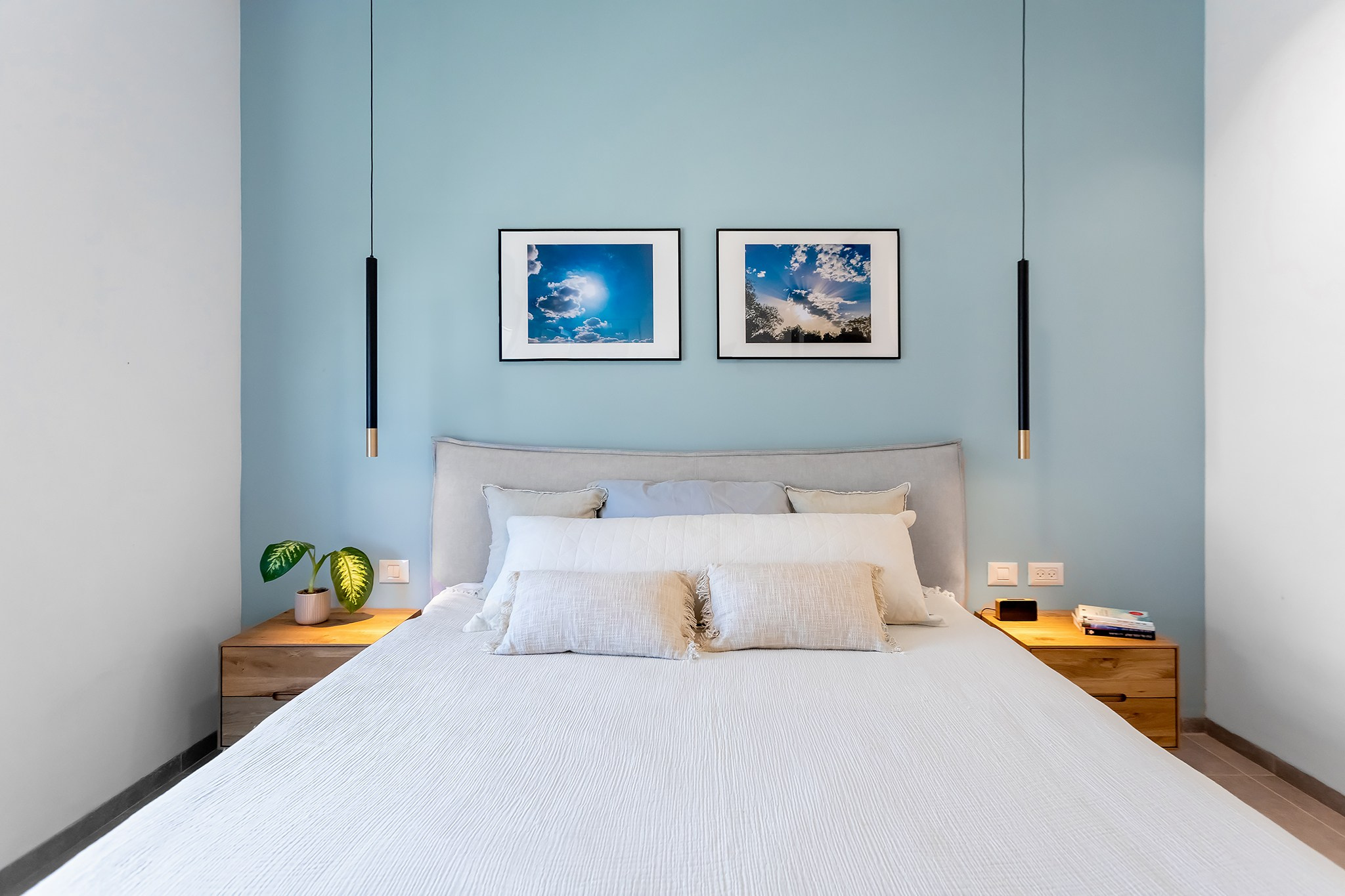 Photographer of property interiors in Israel for Booking and Airbnb