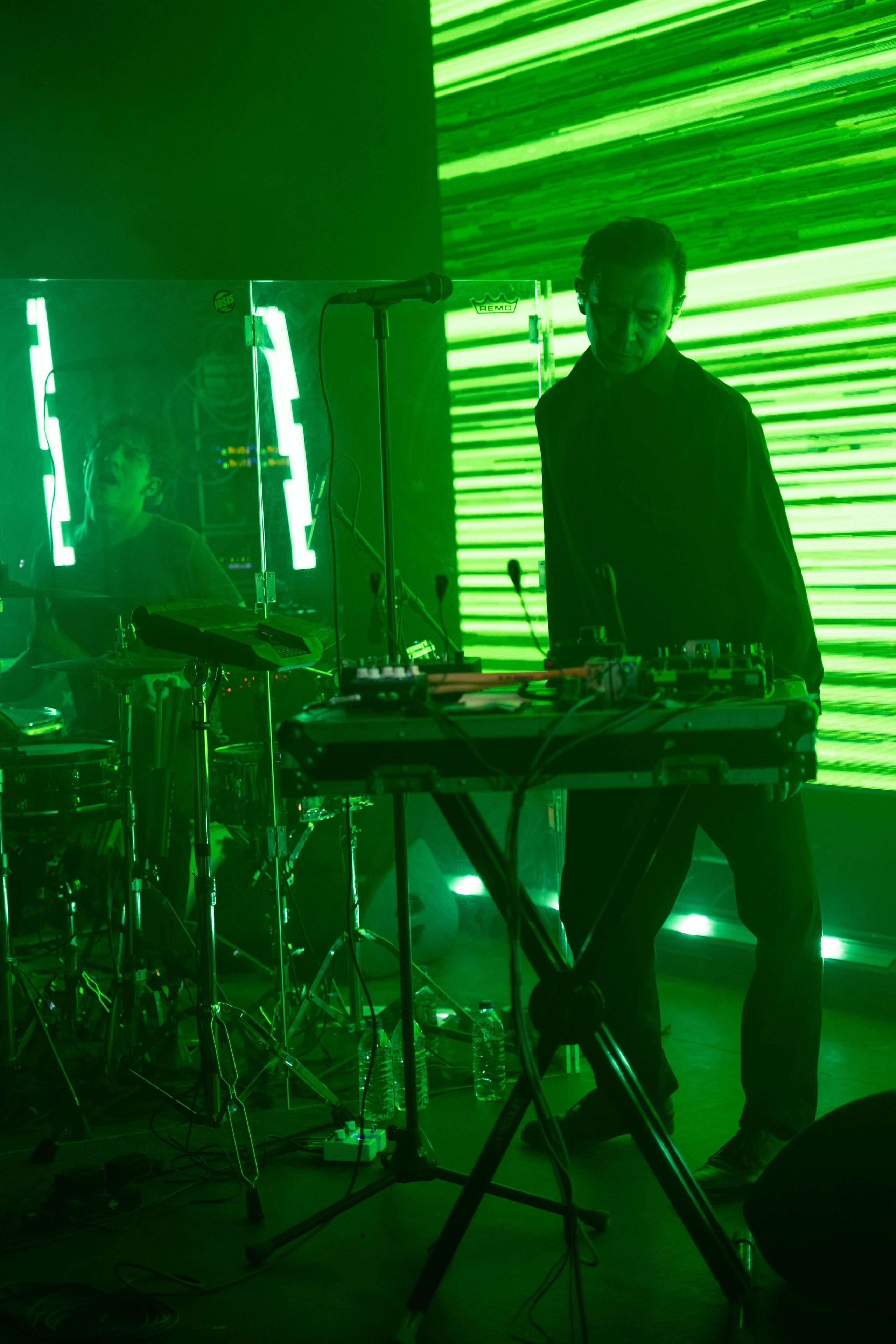 Dolphin @ 7 Fridays @ 06.05.25