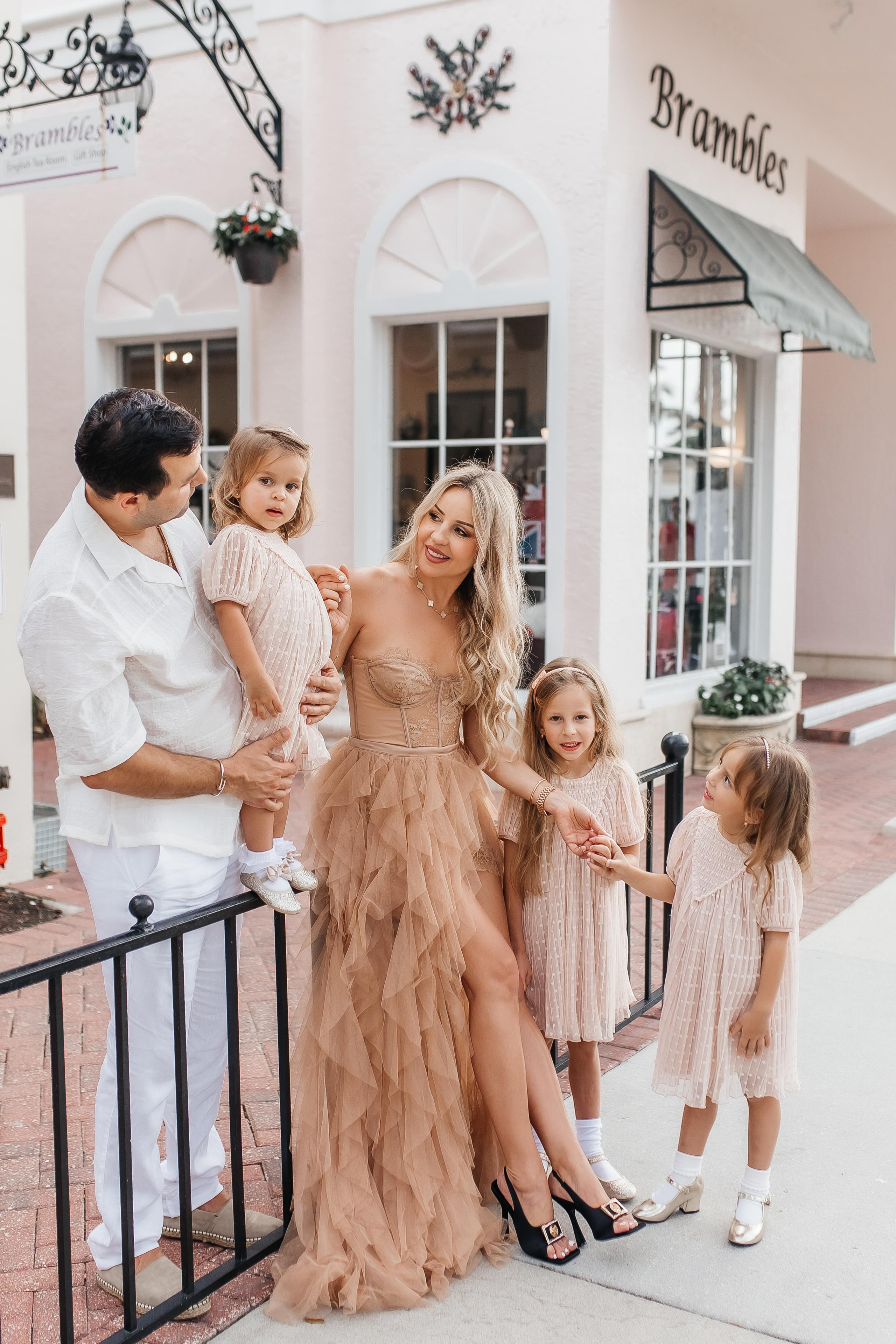 Naples. Family and Event photographer in Homestead and Miami areas of Florida