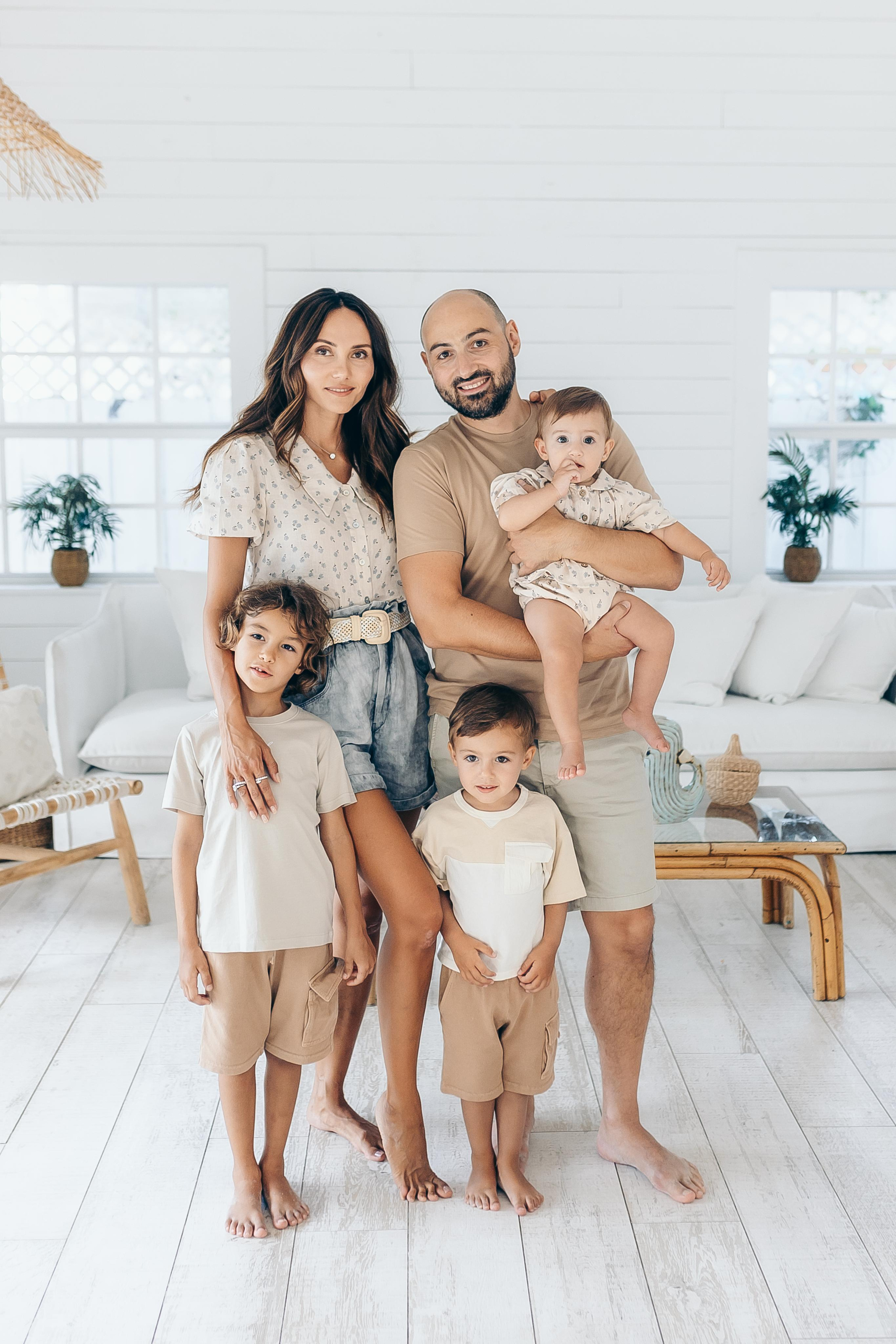 Studio Family Session. Family and Event photographer in Homestead and Miami areas of Florida