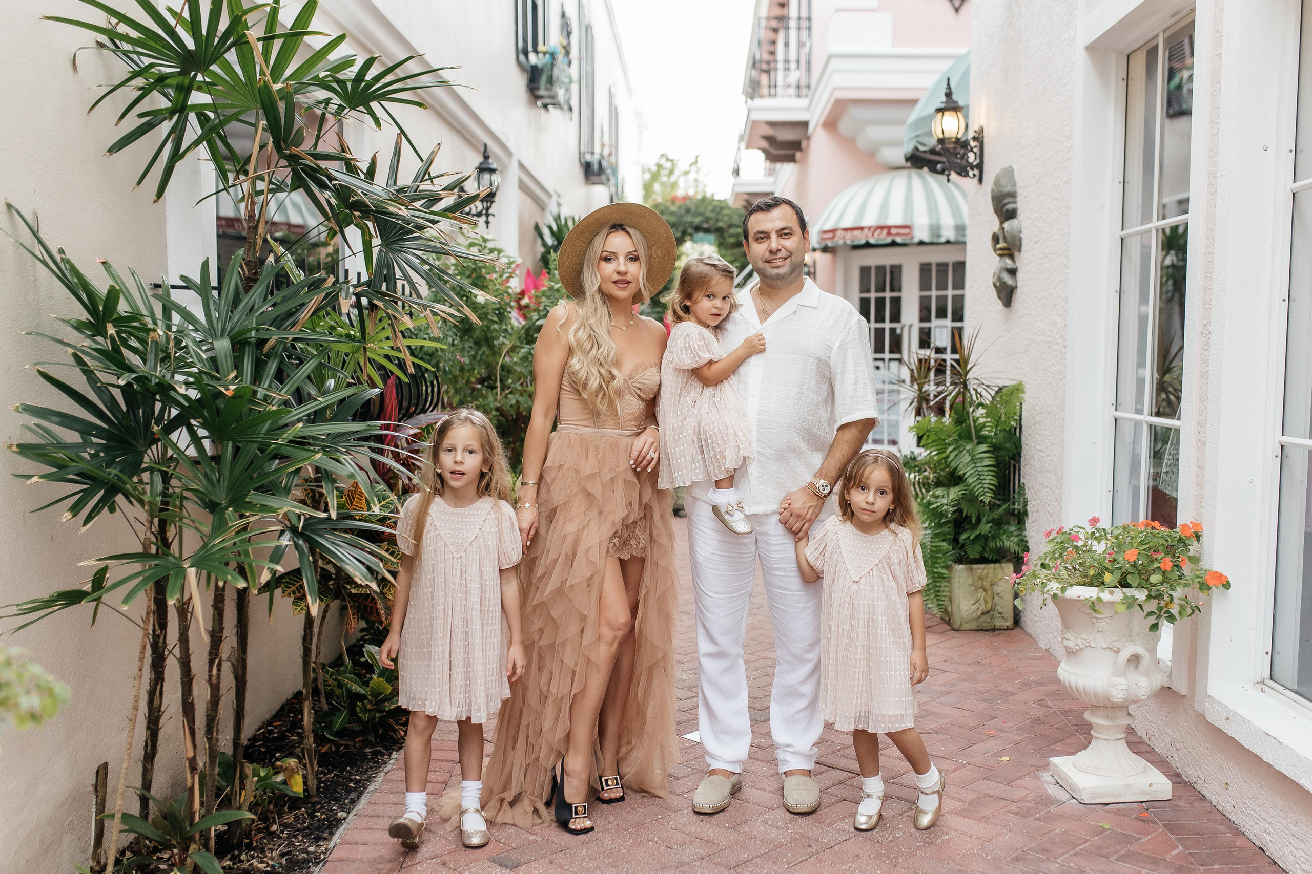 Naples. Family and Event photographer in Homestead and Miami areas of Florida