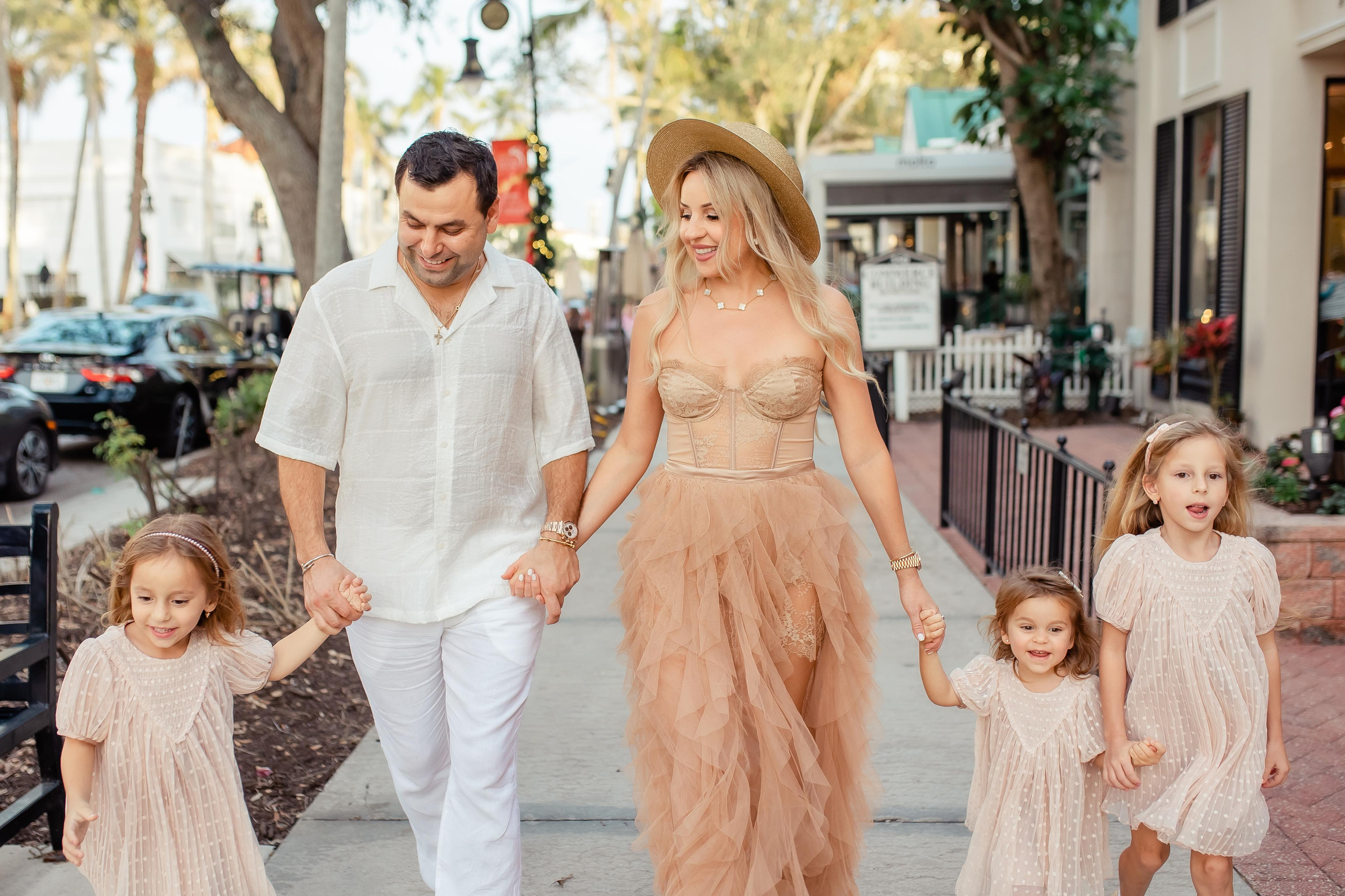 Naples. Family and Event photographer in Homestead and Miami areas of Florida