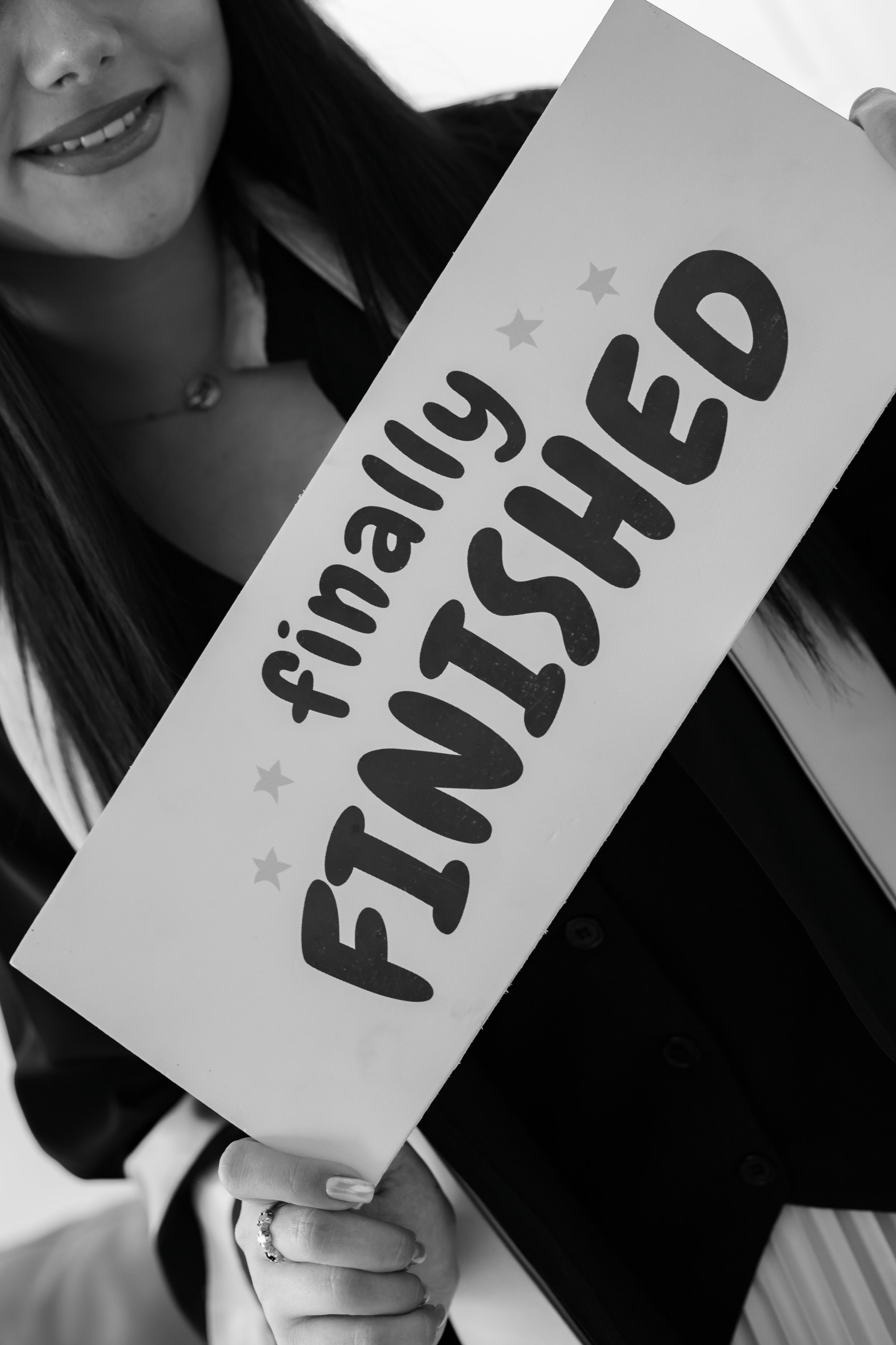 Premium mezun xalati, qara mezun geyimi, ag mezun libasi, qirmizi sarfli mezun paltari, mezun aksesuarlar, mezun papaqlari, mezun lentleri, mezun hediyyeleri, mezun fotosessiya geyimleri, mezun cekilisi ucun geyimler, mezun tedbirleri ucun aksesuarlar, mezun geyimlerinin icare ve satisi, premium mezun libaslari, mezun geyimleri online sifaris, mezun geyimleri Bakida, mezun geyimleri qiymetleri, mezun geyimleri modelleri, Mezun cekilisi, mezun fotosessiyasi, mezun cekilisi ucun geyimler, mezun mantiyasi cekilisi, mezun fotosessiya ideyalari, mezun gunu fotosessiya, mezun xatireleri, mezun papaqlari ile fotosessiya, mezun lentleri ile cekilis, ferdi mezun fotosessiyasi, qrup mezun cekilisi, mezun fotosessiya mekani, mezun ucun ideal cekilis fonlari, mezun fotosessiya aksesuarlari, mezun albomu sekilleri, mezun cekilisi poza ideyalari, universitet mezun fotosessiyasi, kollektiv mezun fotosessiyasi, mezun xalatlari ile cekilis, mezun mantiyasi fotosessiyasi, mezun geyimleri ile professional cekilis, mezun tebrik fotosessiyasi, en yeni mezun cekilis trendləri, mezun fotosessiya xidmetleri, premium mezun cekilisi, mezun cekilisi ucun dekorlar, mezun fotosessiyasi aksesuarlar, mezun gunu en gozel fotolar, mezun cekilisi fotostudiya, bakida mezun fotosessiyasi, xaricde mezun cekilisi, mezun gunune ozel cekilis,Məzun mantiyaları, eksklüziv məzun geyimləri, ağ və qara məzun libasları, məzun üçün xüsusi şarf modelləri, məzun papağı və aksesuarları, fərdi dizayn məzun geyimləri, məzun tədbiri üçün ən yaxşı seçimlər, məzun fotosessiyası üçün ideal libaslar, məzun mərasimi geyimləri, keyfiyyətli məzun mantiyası, rahat və şık məzun geyimləri, məzun üçün lent və tac modelləri, məzun simvolik medalları, icarəyə verilən məzun libasları, məzun geyimlərinin sərfəli qiymətləri, onlayn məzun geyimi sifarişi, məzun paltarı mağazası, dəbli məzun geyimləri, premium məzun mantiyalarının satışı, universitet məzunları üçün mantiyalar, kollektiv məzun geyimləri, məktəb məzunları üçün geyimlər, diplom mərasimi üçün geyimlər, fərqli rəngdə məzun libasları, ən yeni məzun geyimləri, rahat və premium məzun geyimi seçimləri, Bakıda məzun geyimi mağazası, məzun üçün ən yaxşı libaslar