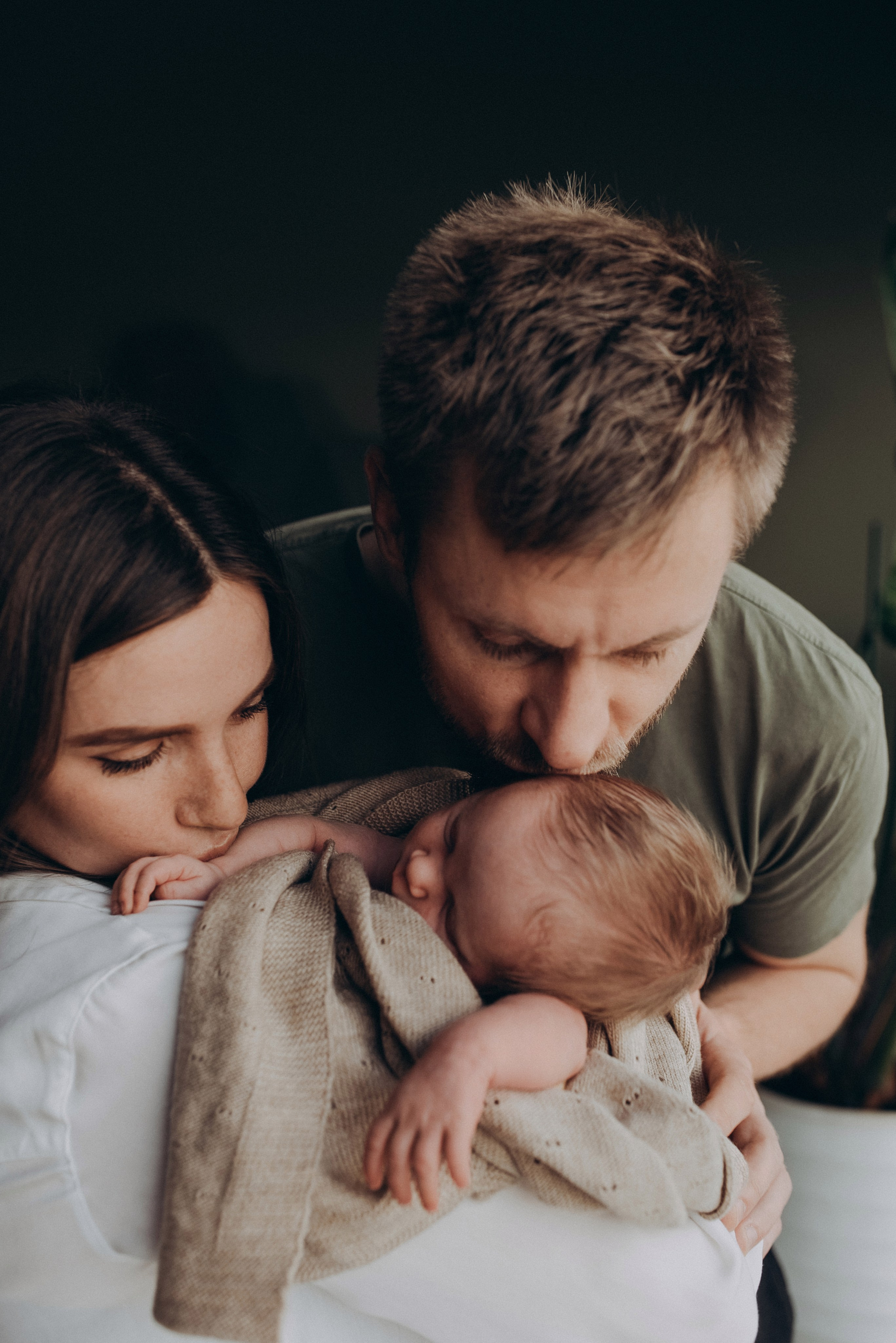 Family photography. Aigul Photography — wedding, newborn, and family photographer