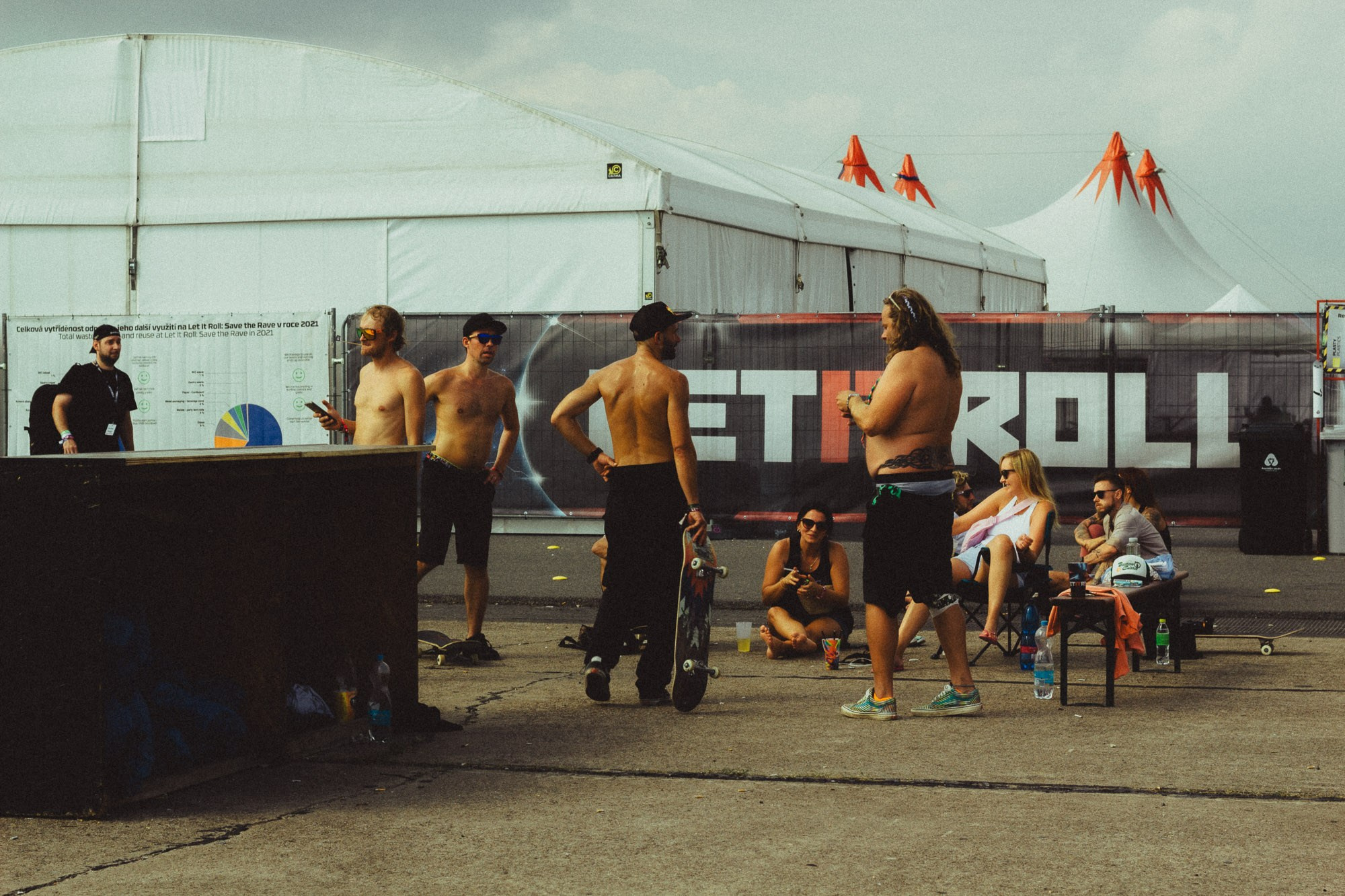 Let it roll. Photo by lenozavra