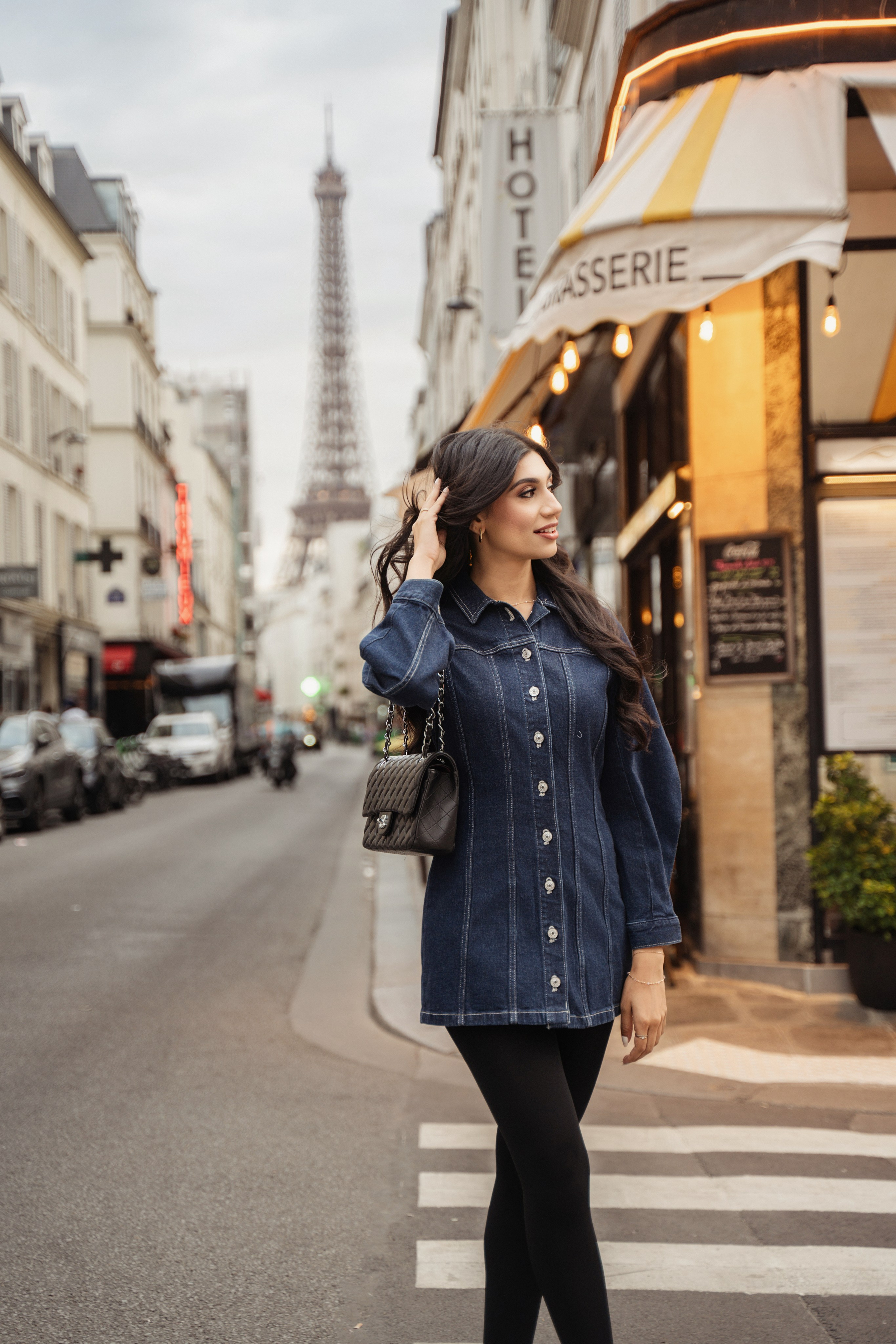 Naila (4 hours). Photographer in Paris|Solo and groups, portraits & content, couples photo-shoot in Paris at the best locations