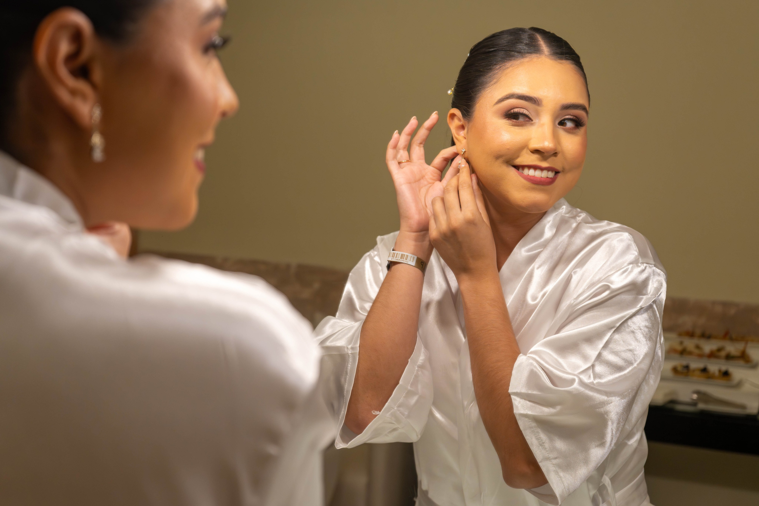 Wedding Photo Cancun. Alfredo Vazquez Wedding Films & Photography | Mexico & Destination Weddings