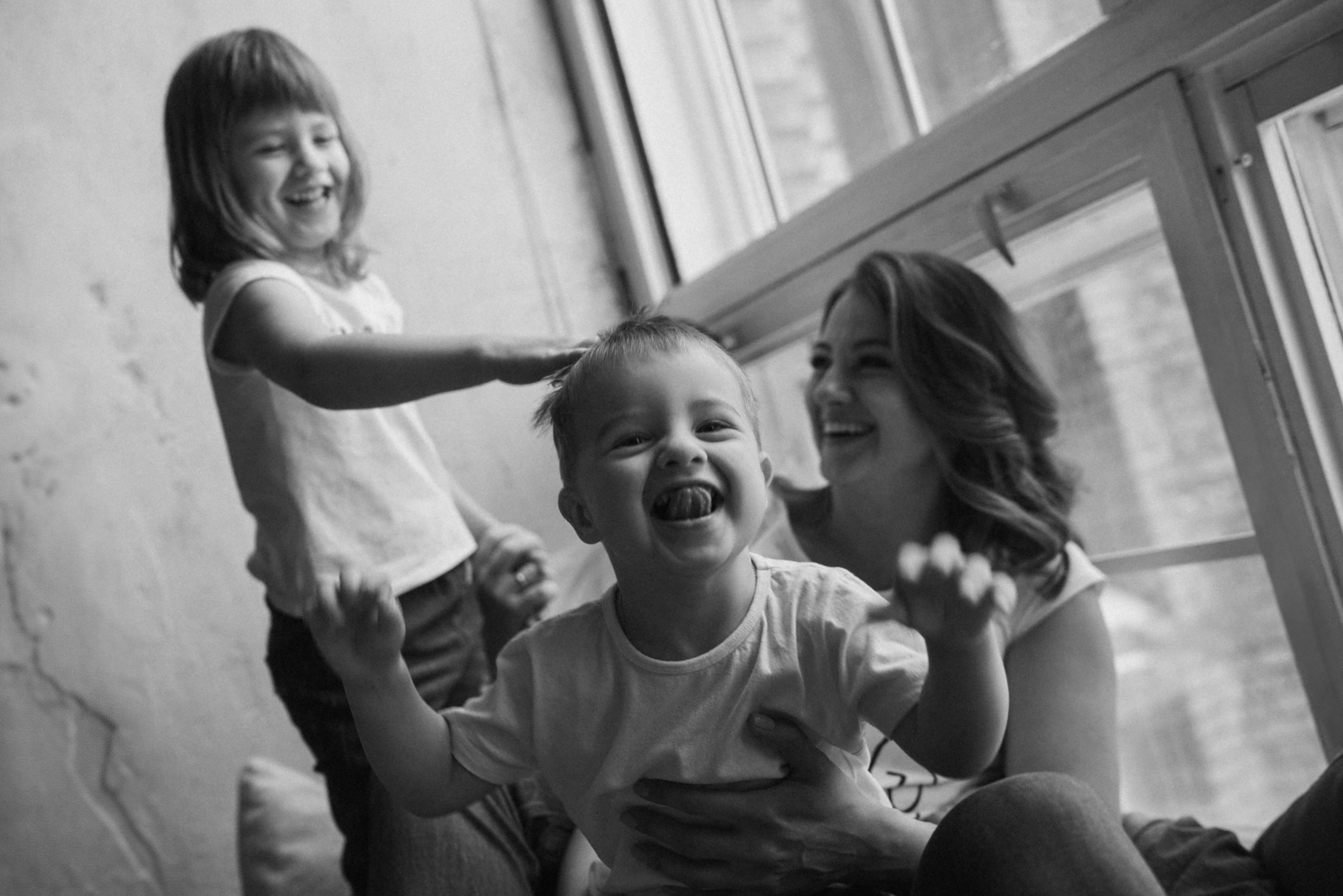 Фотосессия для семьи в студии Дананг. Фотограф в Дананге, Вьетнам. Эстетика и лайфстайл