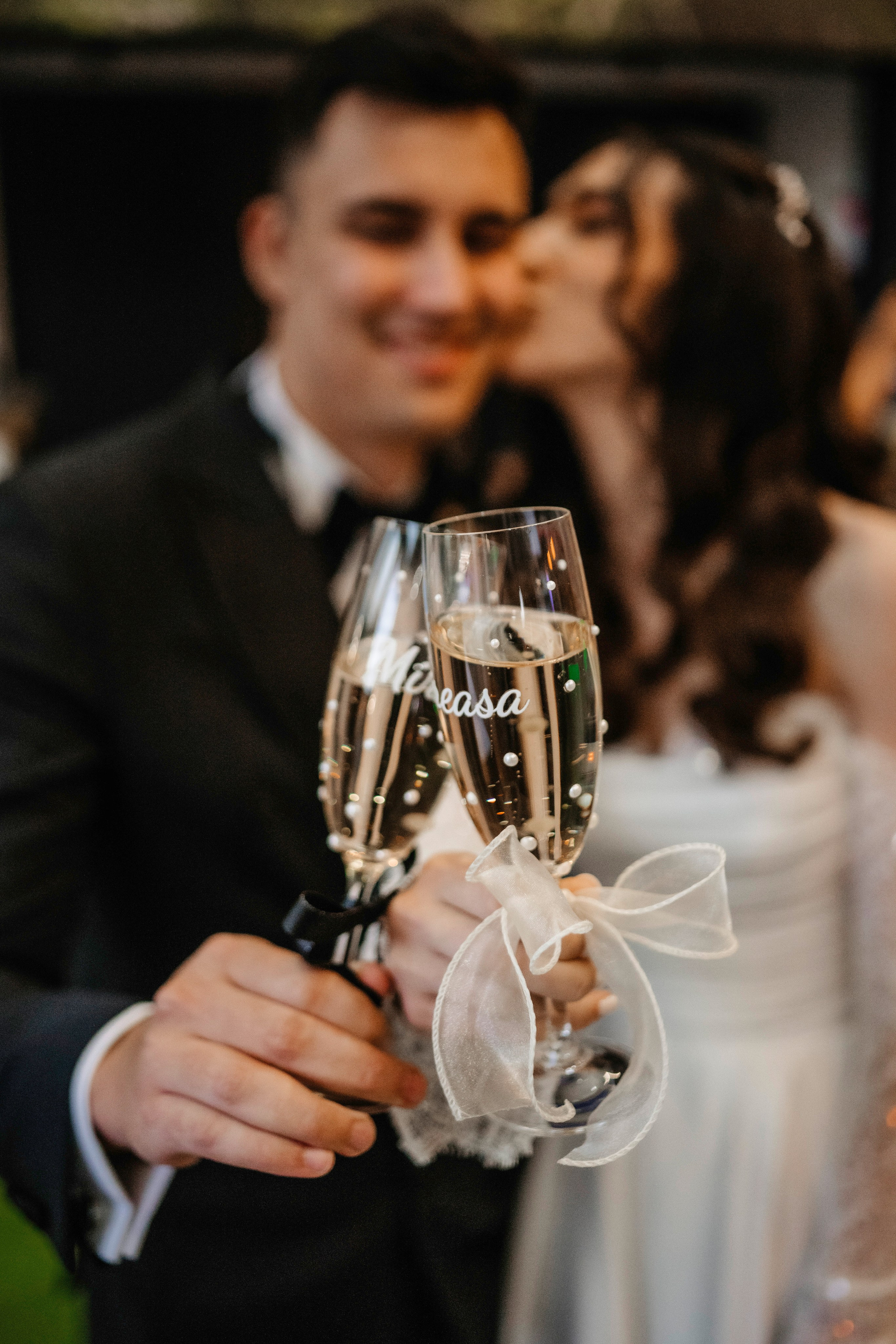 🤎 I o a n a  & D a n i e l — Wedding Day Preview. Wedding & Family Photographer