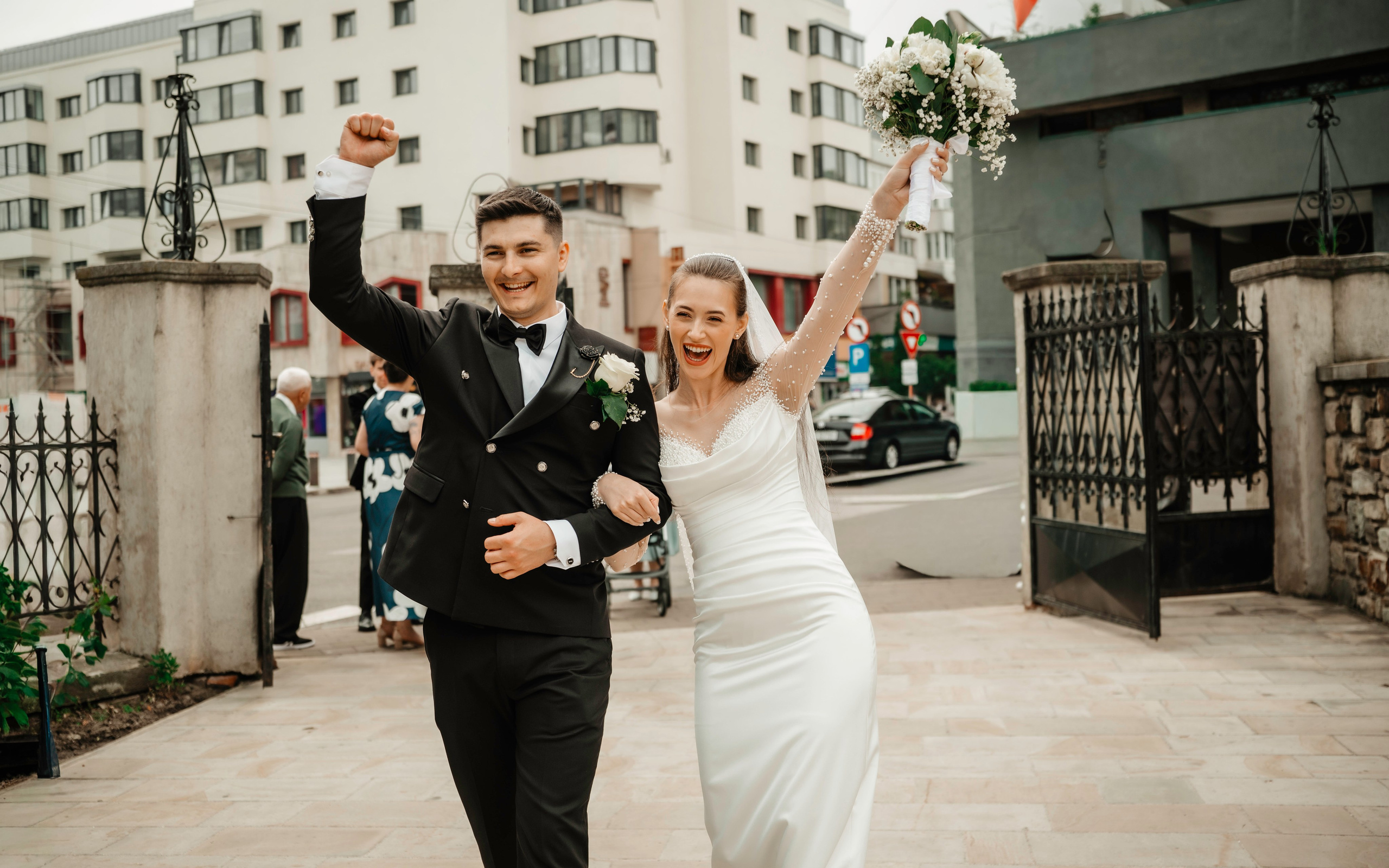 🤎 Alexandra & Marius - Wedding Day Preview. Wedding & Family Photographer