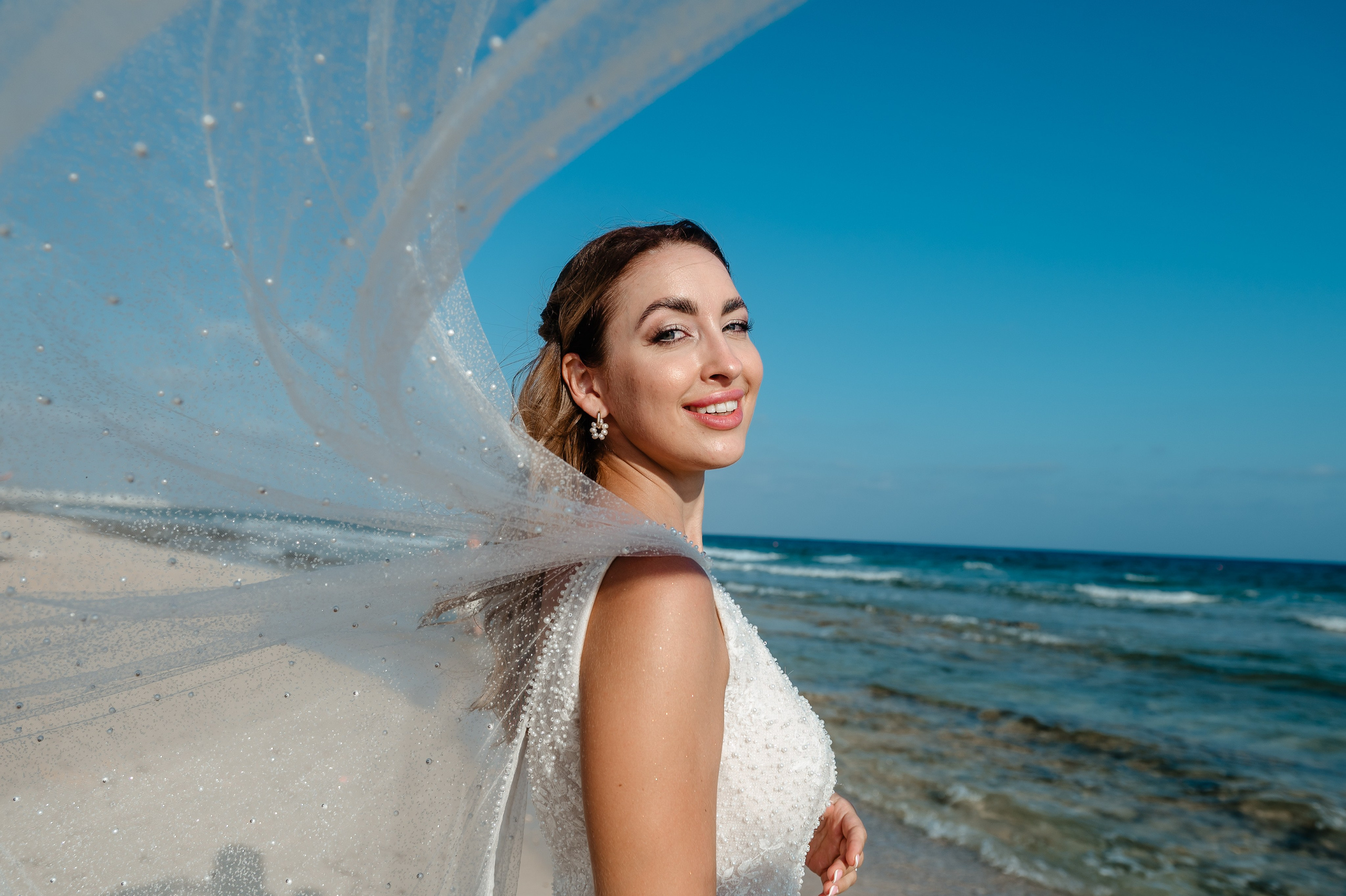 Siren’s ceremony. AdrianOltean.wfolio.pro