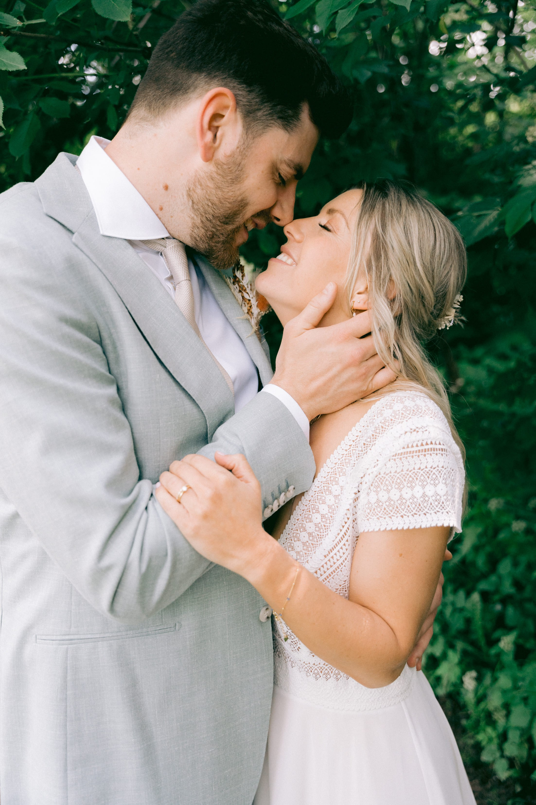 Wedding Tessa & Jasper Hasselt. Little Birdie – Jouw familie- en huwelijksfotograaf in België en daarbuiten