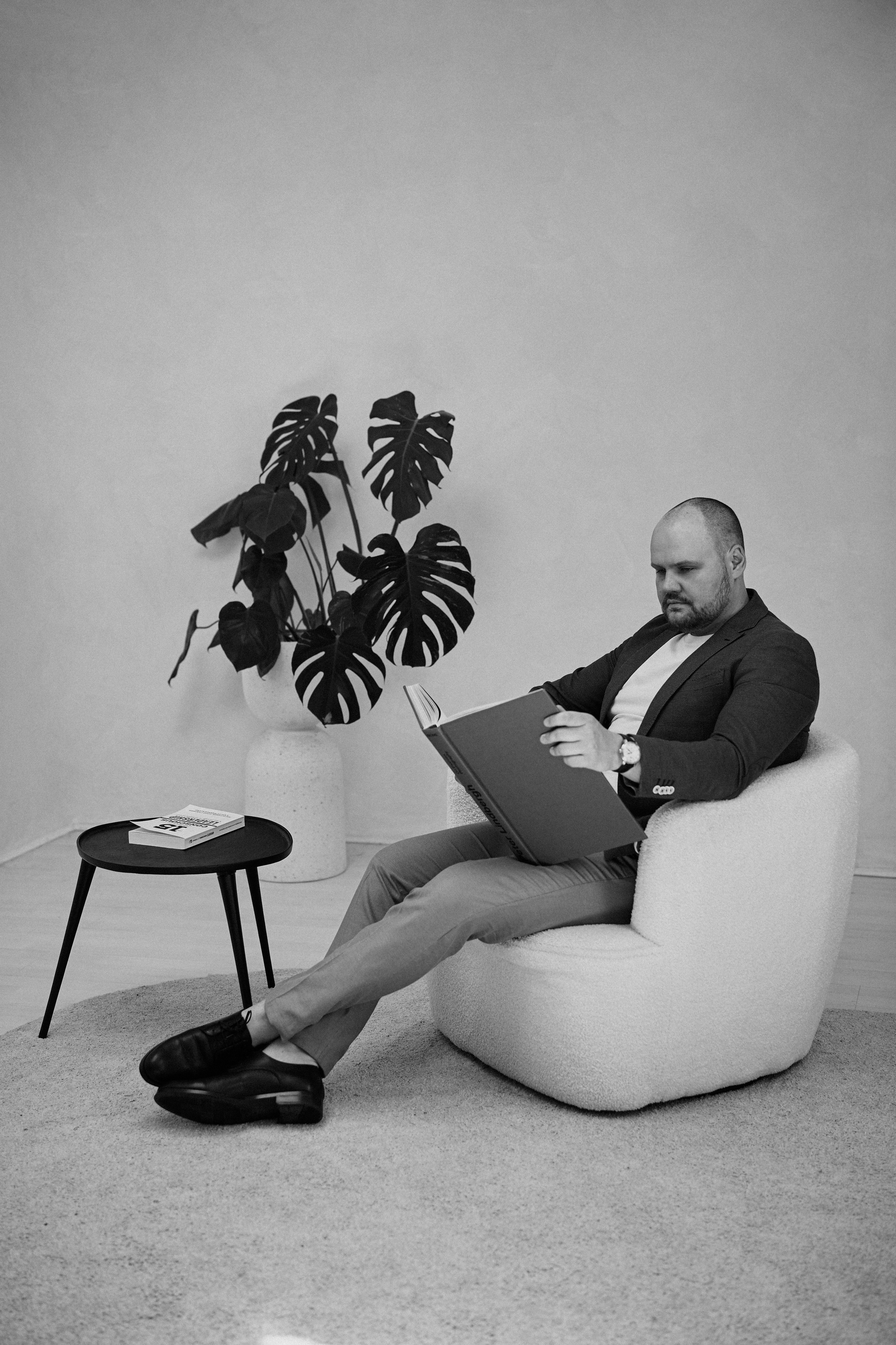 Денис. Бизнес портрет. Фотограф в Барселоне Жанна Захарченко