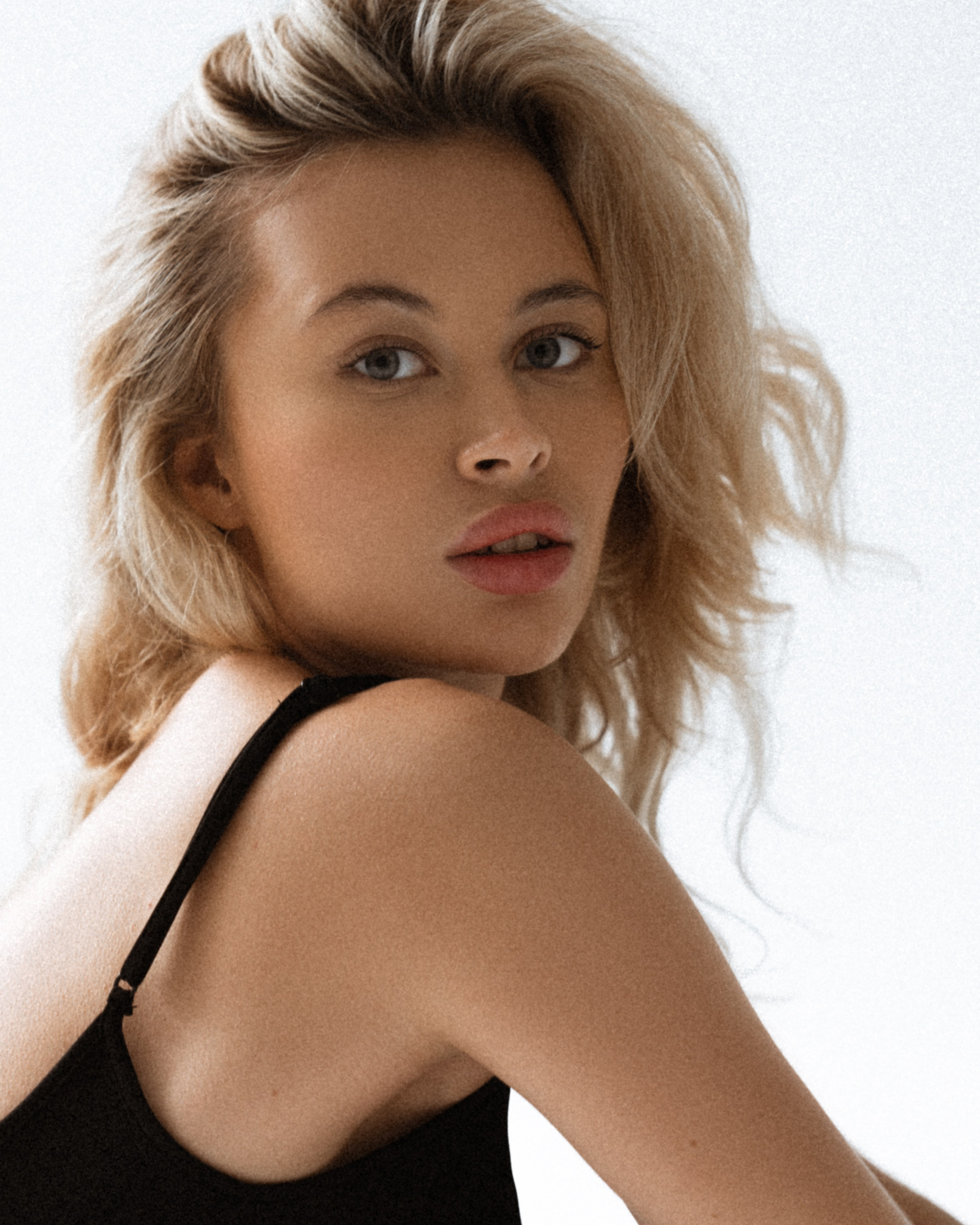 Eva. Даша Родина женский фотограф в Стамбуле