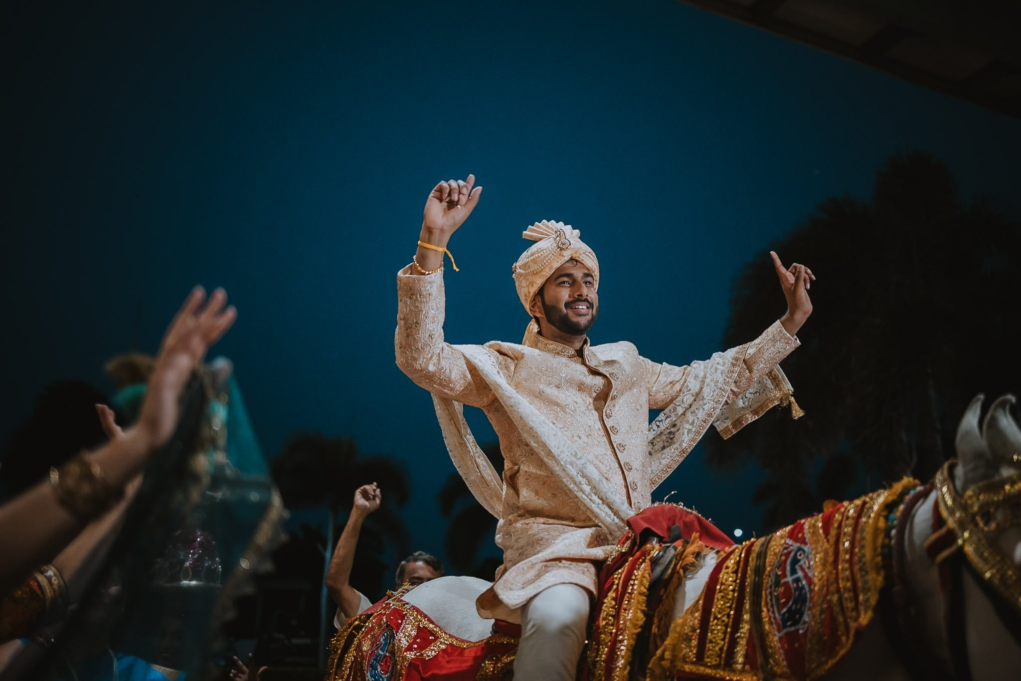 Candid TamBrahm Wedding Photography: Four Points by Sheraton Mahabalipuram