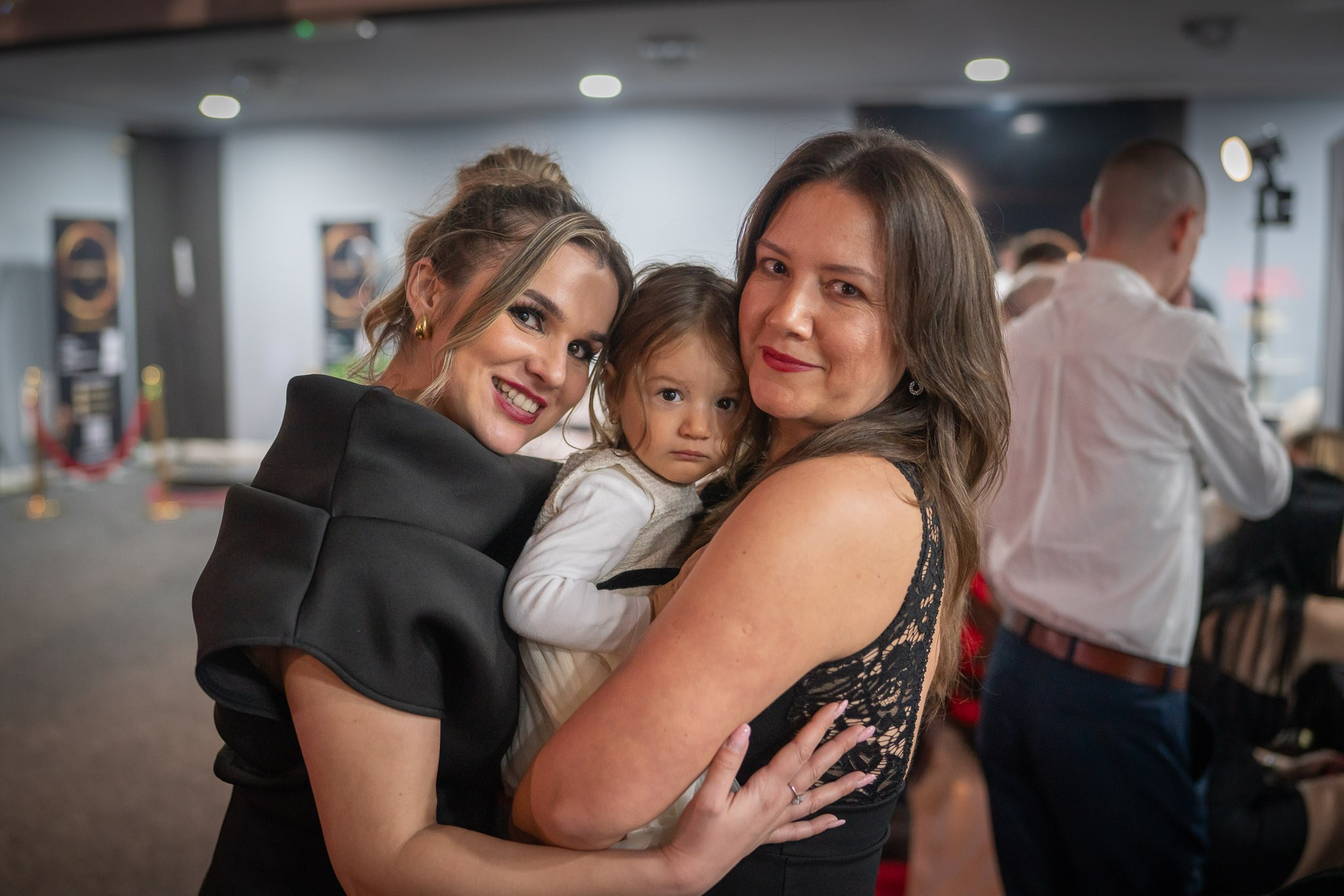 Poze Restaurant. Main