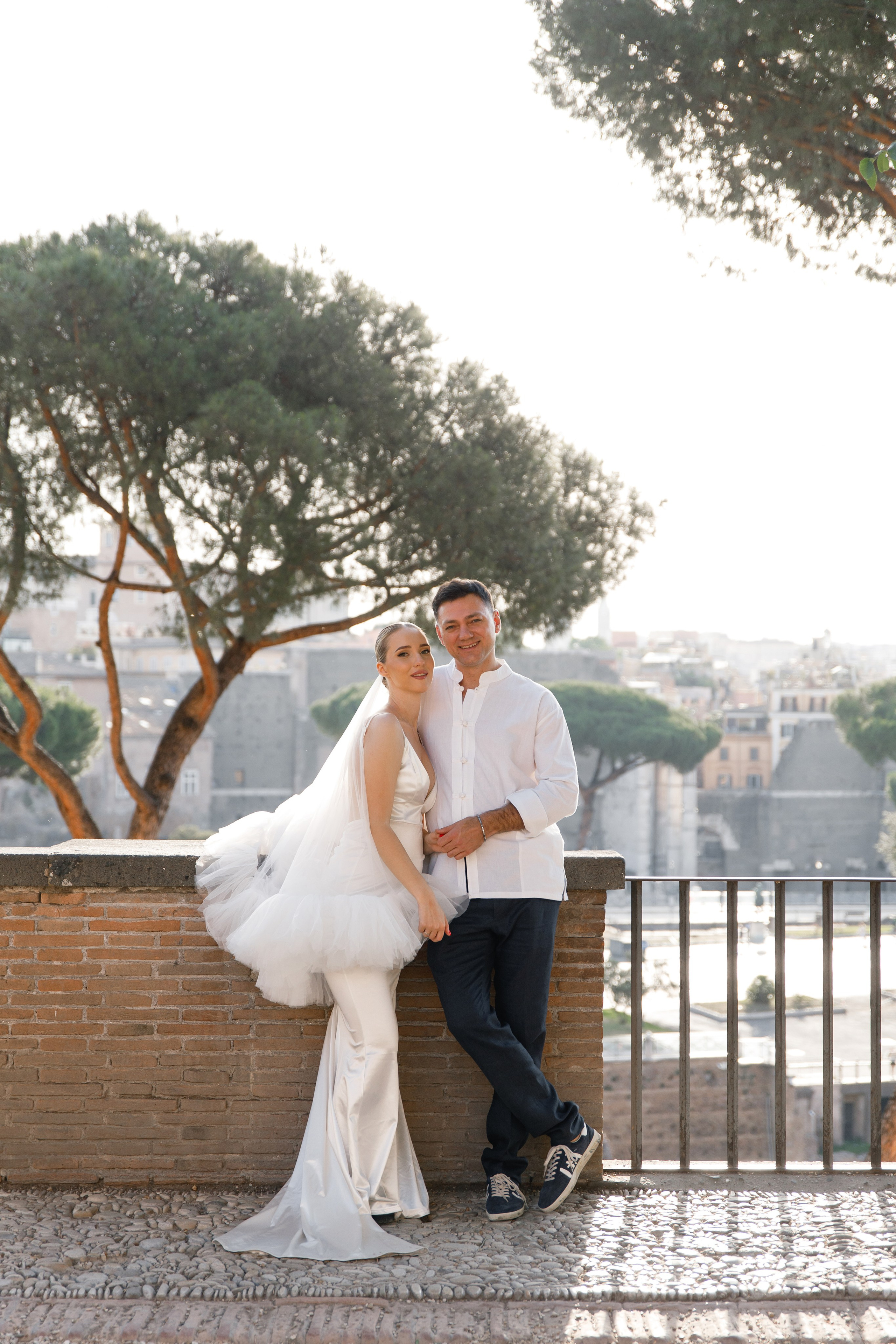 Elopement in Rome. Wedding Photographer Rome Tuscany Como Sicily Puglia Amalfy Italy- Oksana Savenchuk