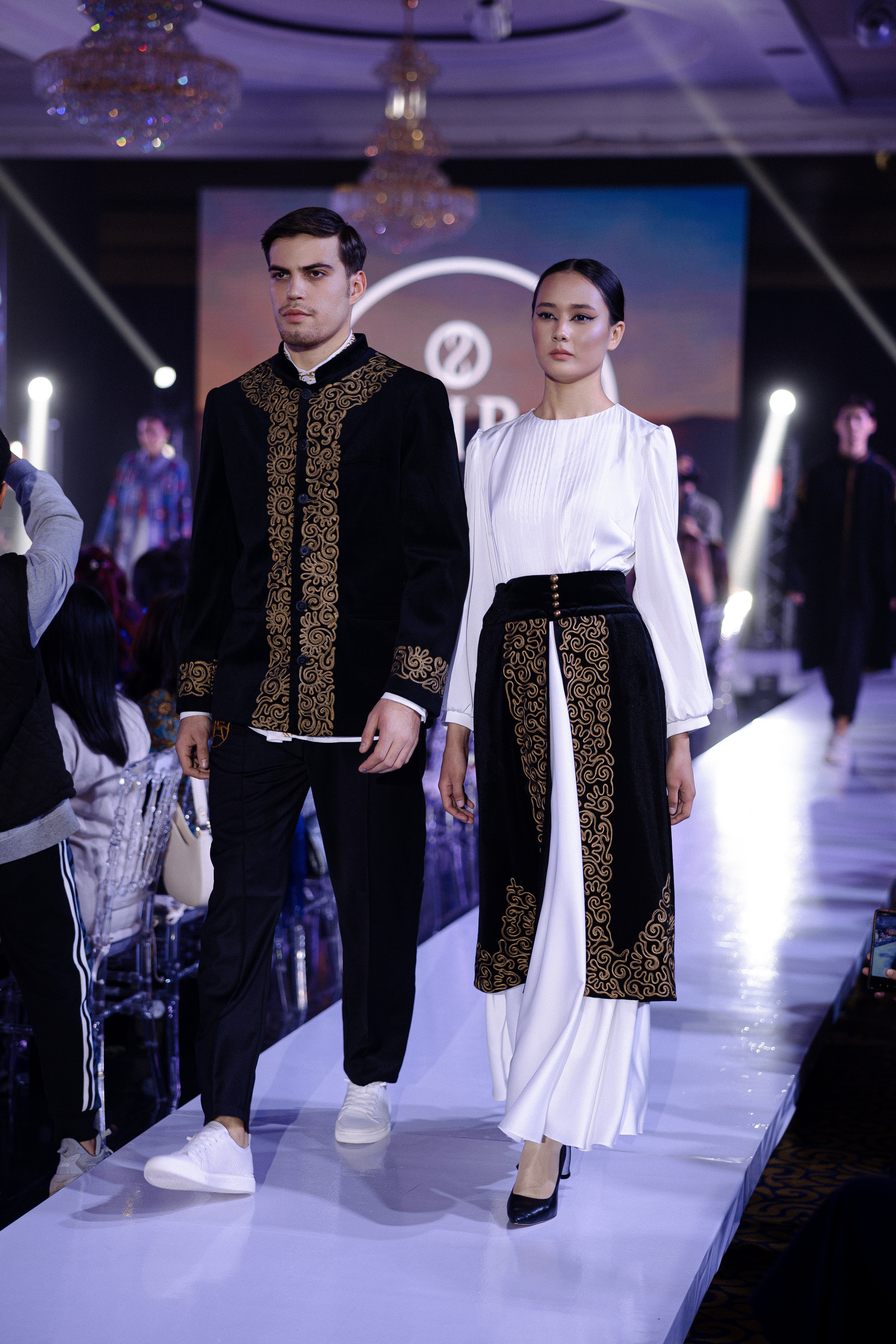 BAIRA | Fashion Show. Азимжан Нуритдинходжаев — свадебный фотограф