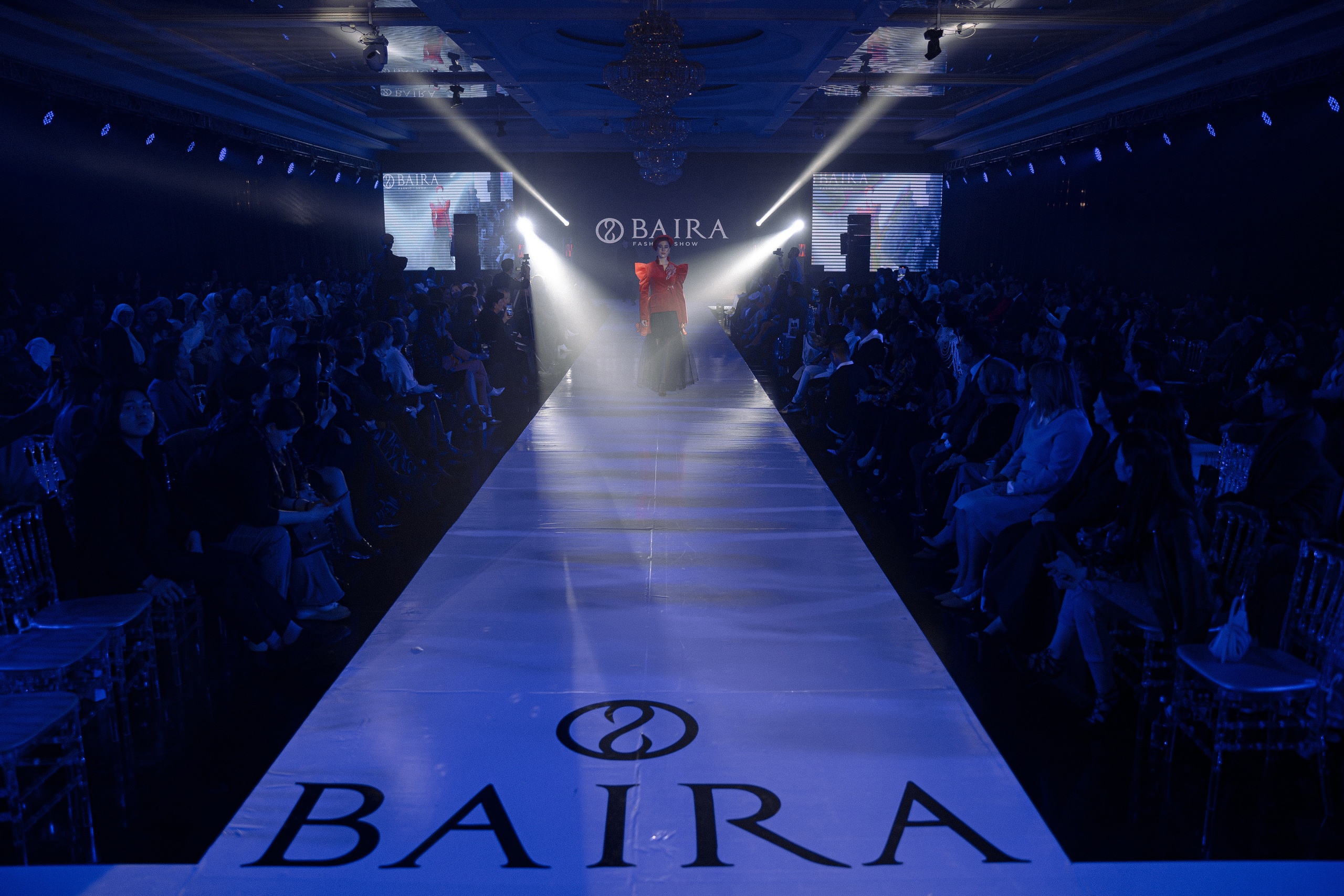 BAIRA | Fashion Show. Азимжан Нуритдинходжаев — свадебный фотограф