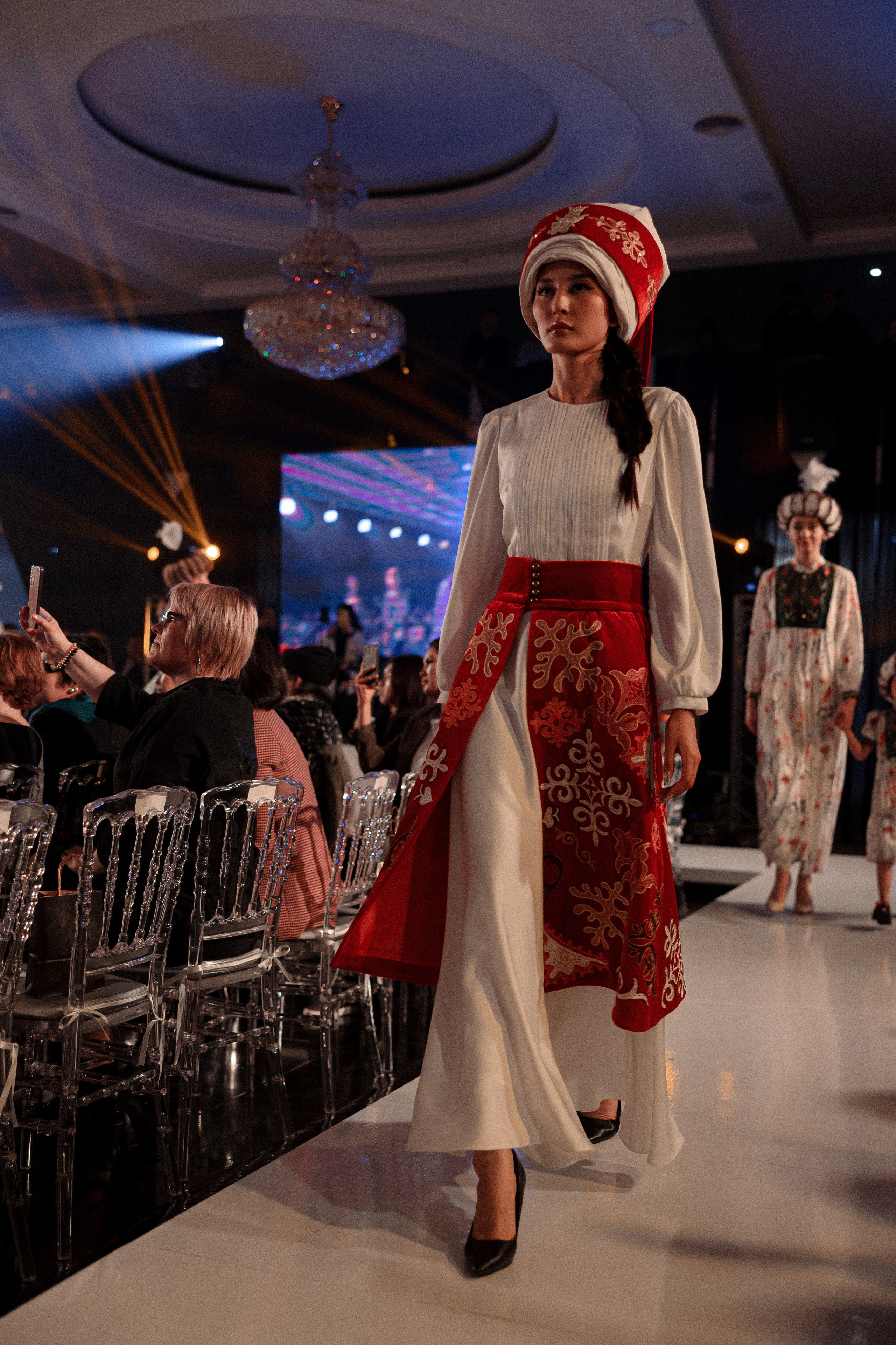 BAIRA | Fashion Show. Азимжан Нуритдинходжаев — свадебный фотограф
