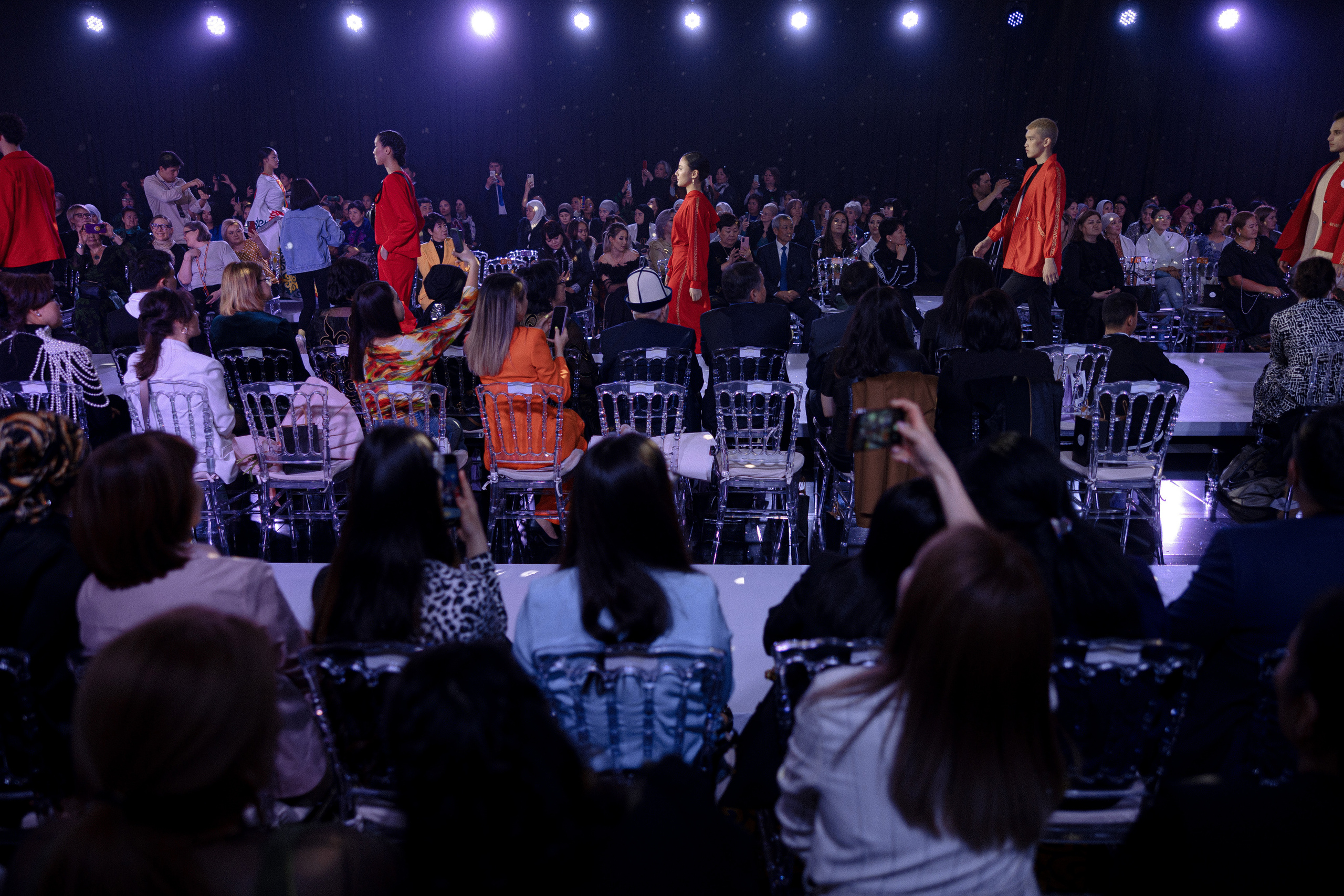 BAIRA | Fashion Show. Азимжан Нуритдинходжаев — свадебный фотограф