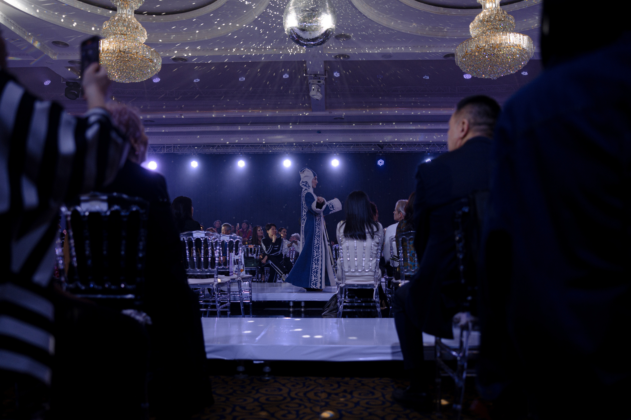 BAIRA | Fashion Show. Азимжан Нуритдинходжаев — свадебный фотограф