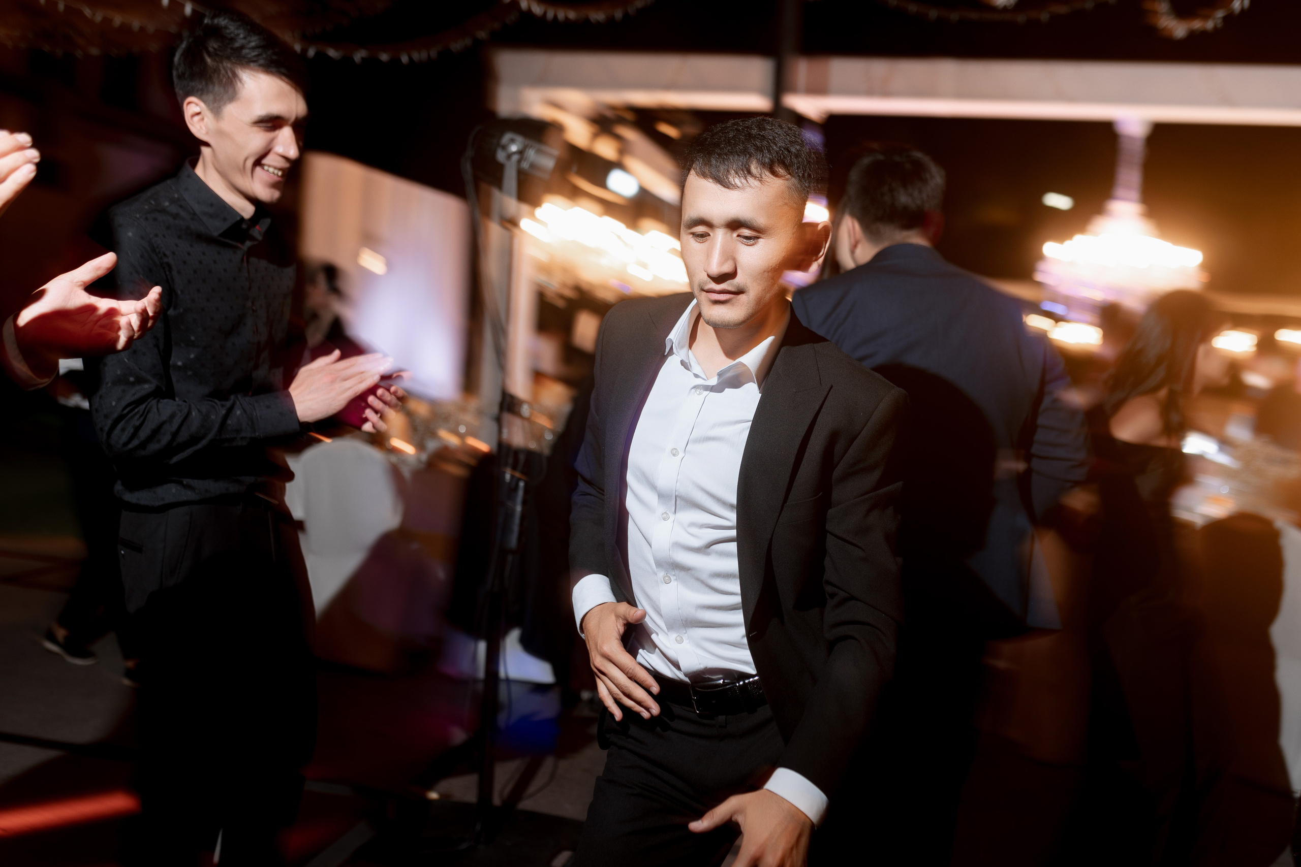 Эльзар и Айгерим. Азимжан Нуритдинходжаев — свадебный фотограф