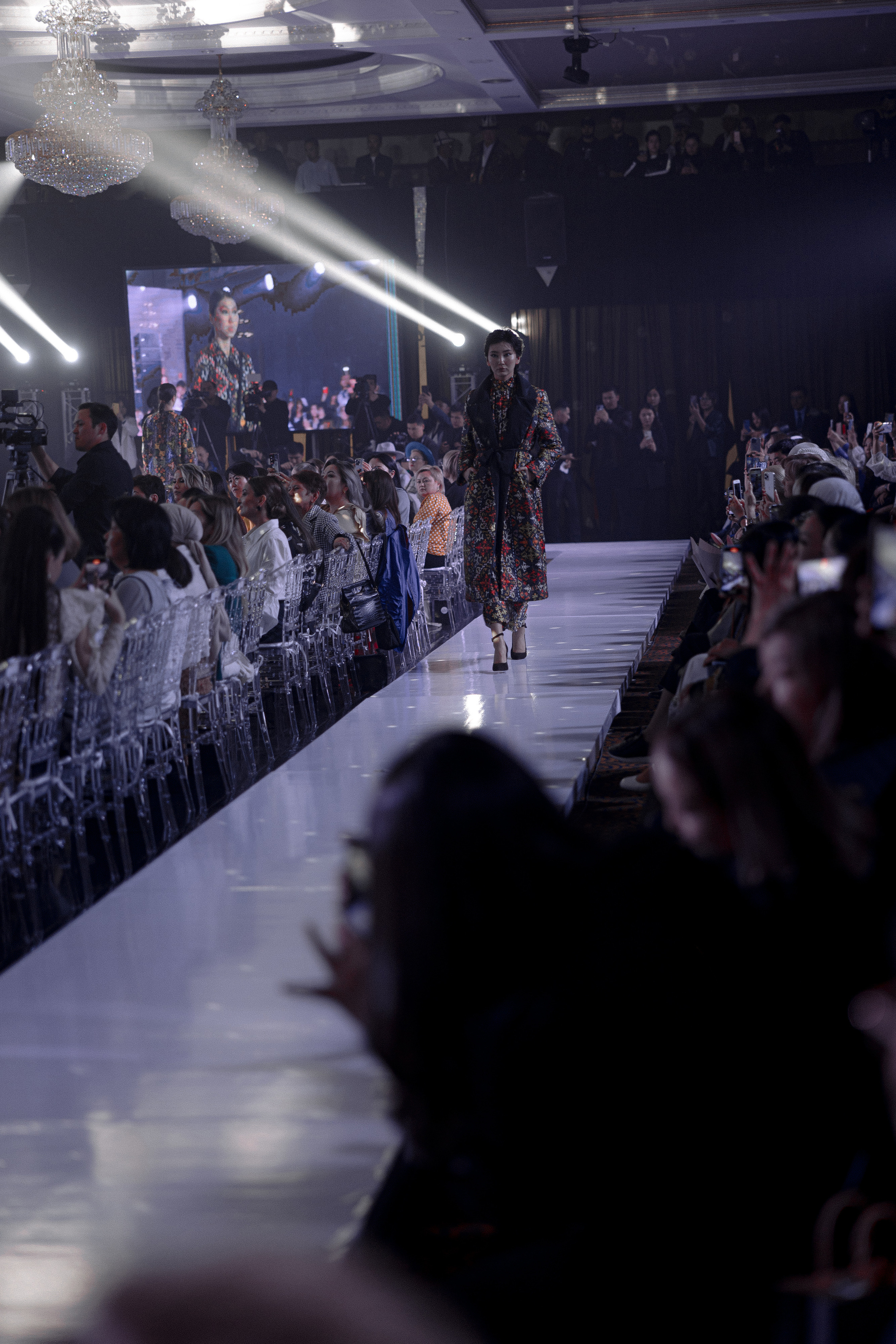 BAIRA | Fashion Show. Азимжан Нуритдинходжаев — свадебный фотограф