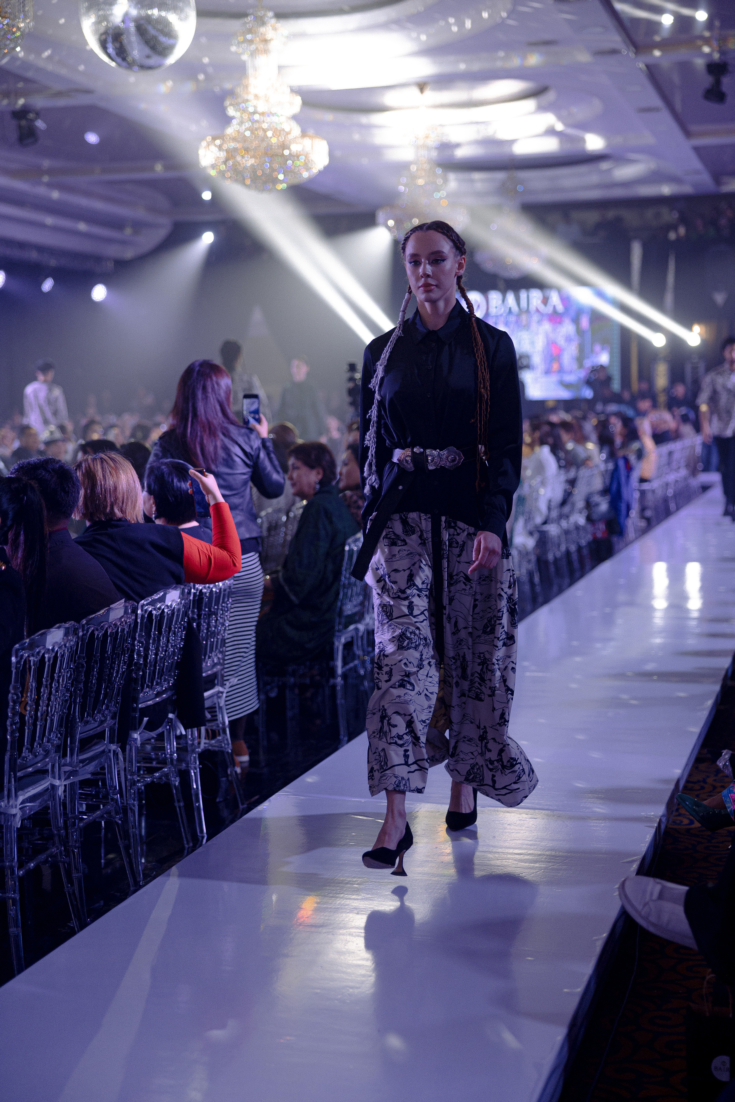 BAIRA | Fashion Show. Азимжан Нуритдинходжаев — свадебный фотограф