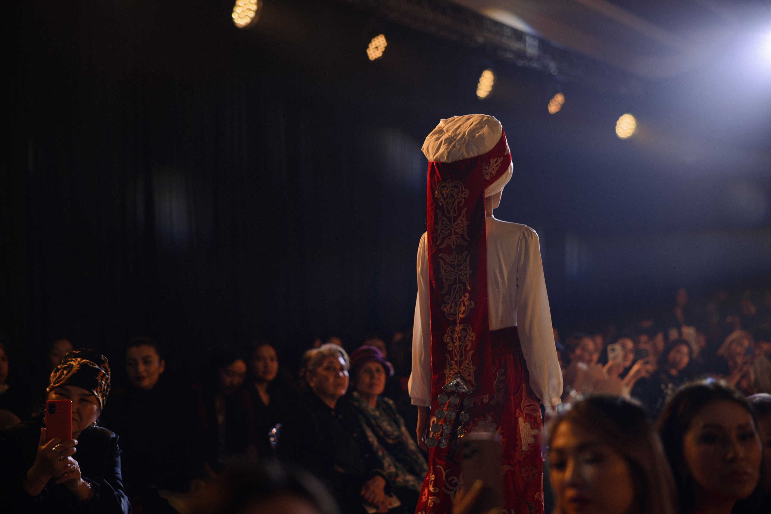 BAIRA | Fashion Show. Азимжан Нуритдинходжаев — свадебный фотограф