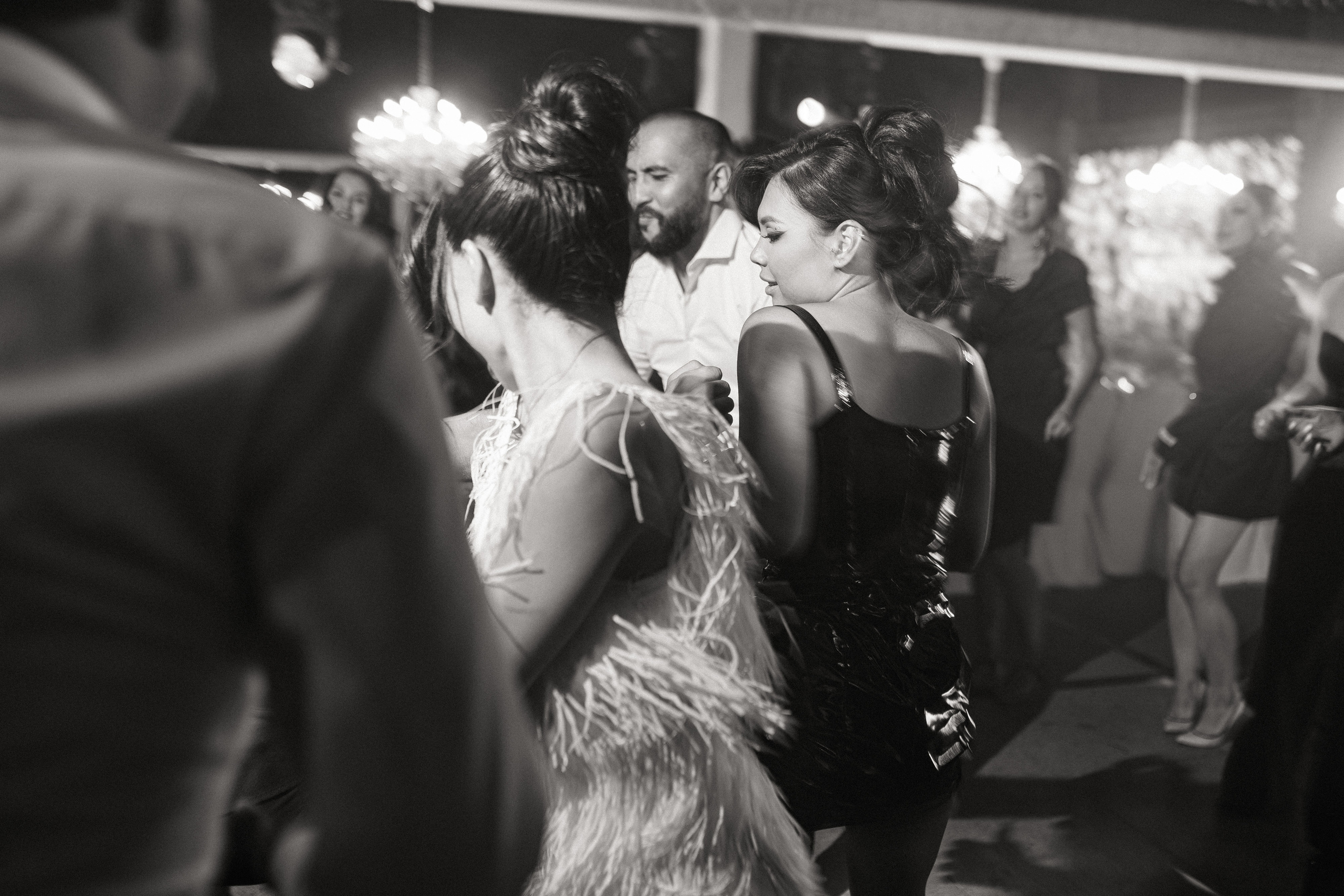 Эльзар и Айгерим. Азимжан Нуритдинходжаев — свадебный фотограф