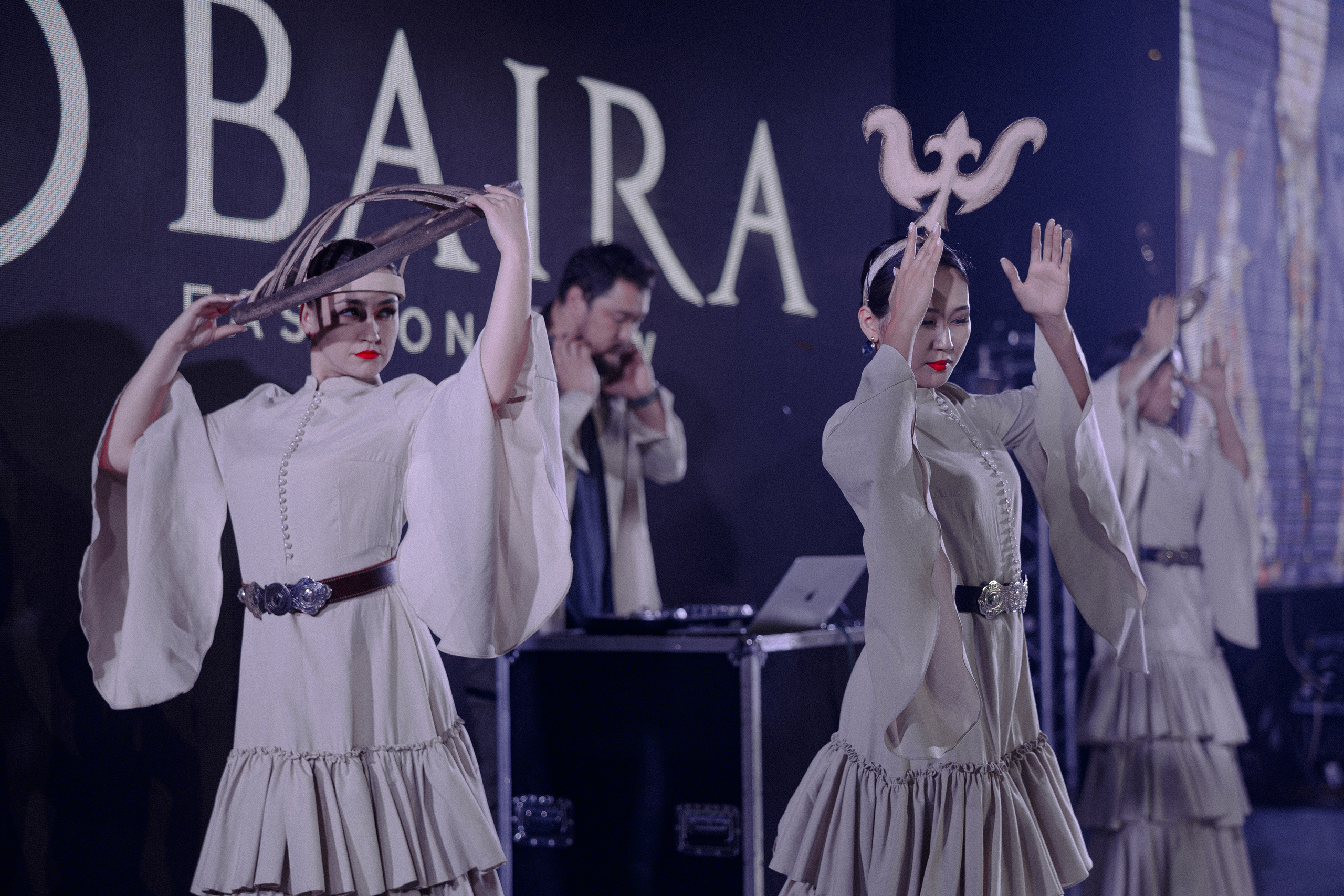 BAIRA | Fashion Show. Азимжан Нуритдинходжаев — свадебный фотограф